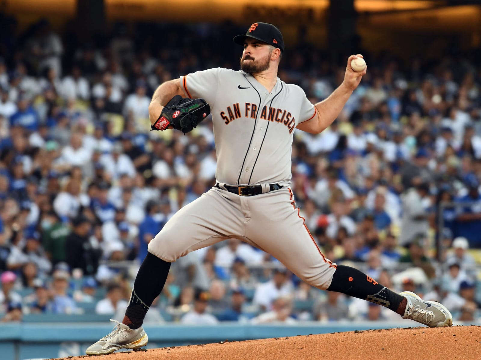 Would Giants trade Carlos Rodon or Brandon Belt at deadline?