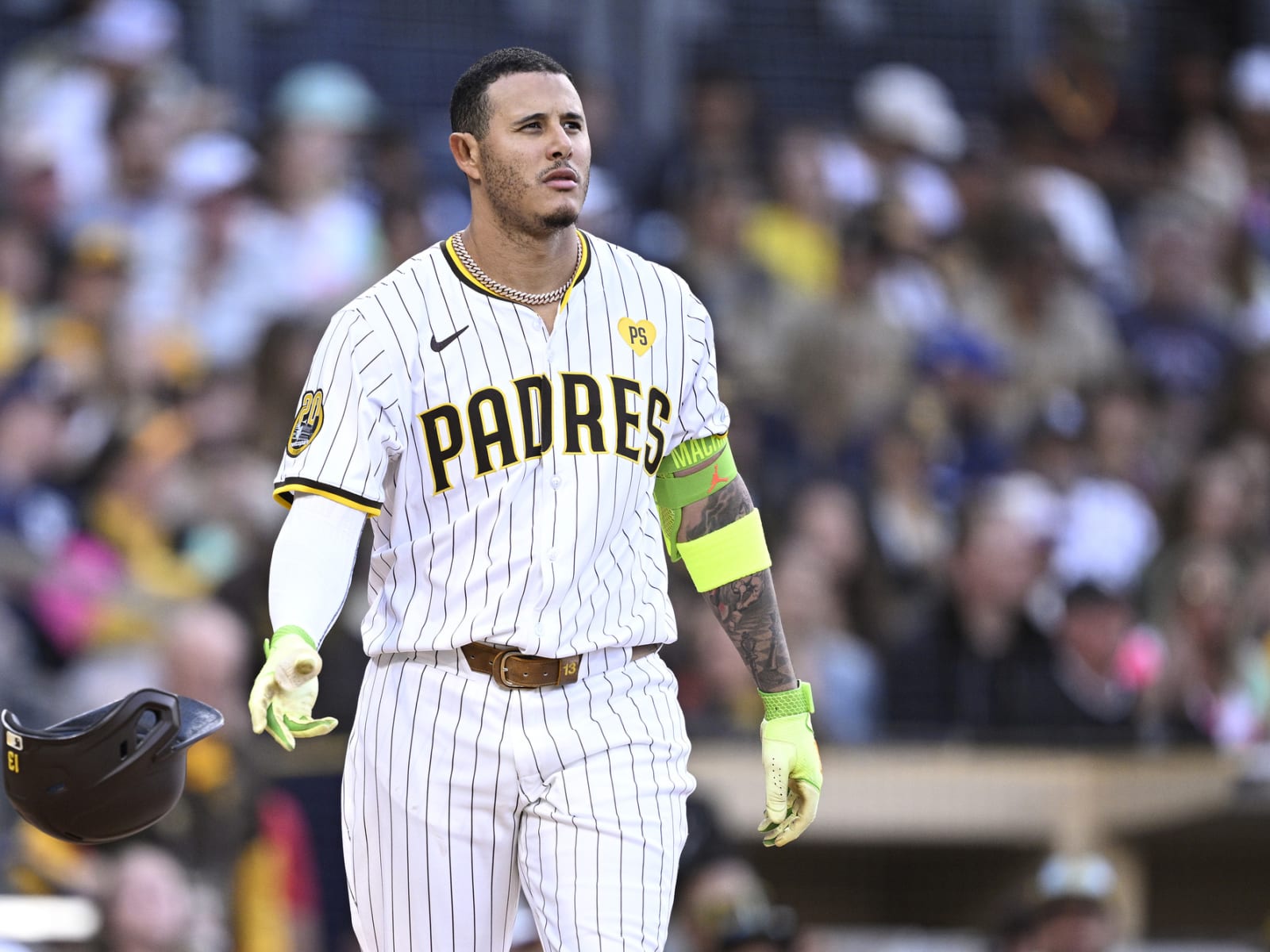 padres-star-manny-machado-