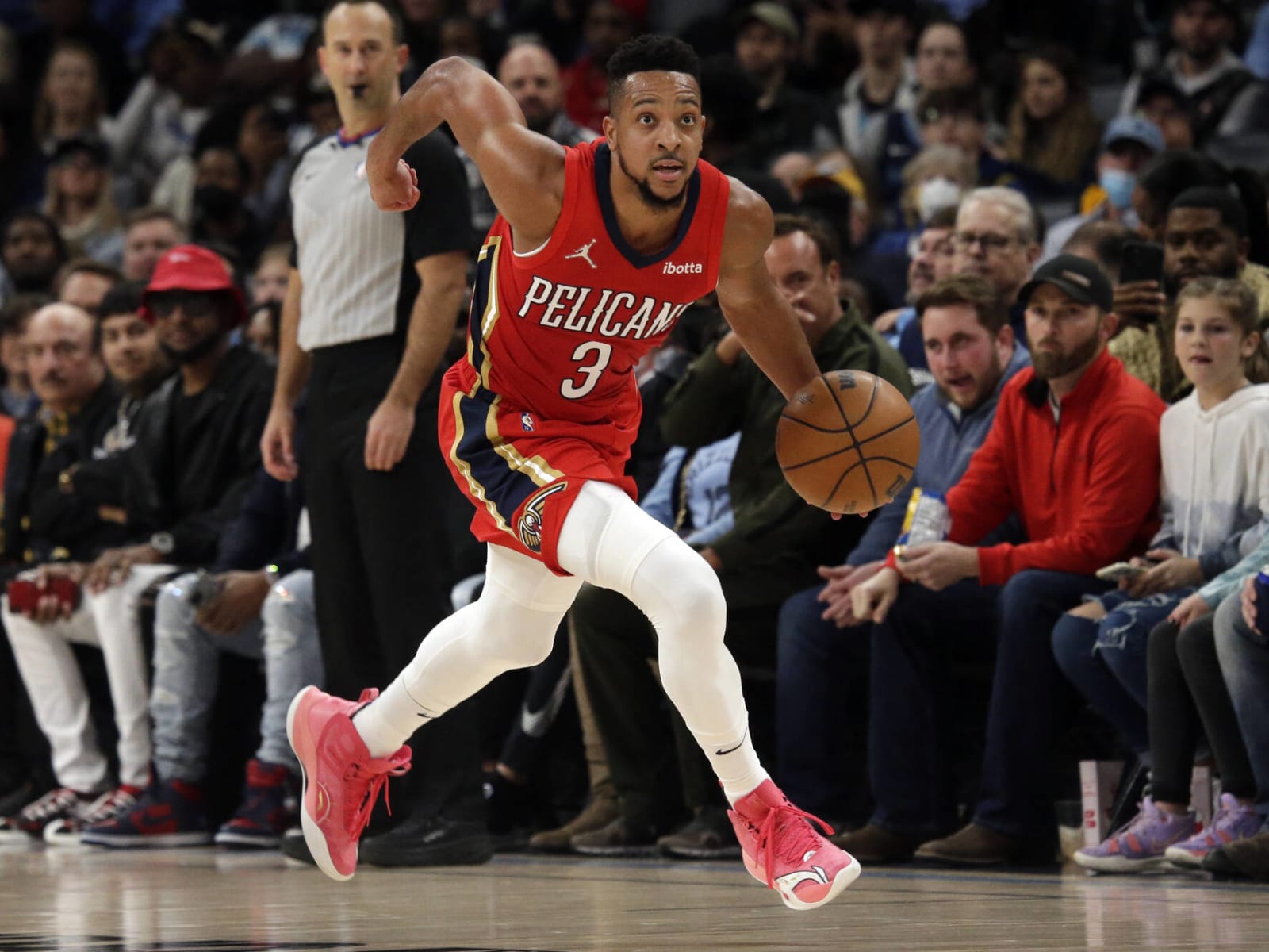 Pelicans' CJ McCollum enters NBA's Health and Safety Protocols