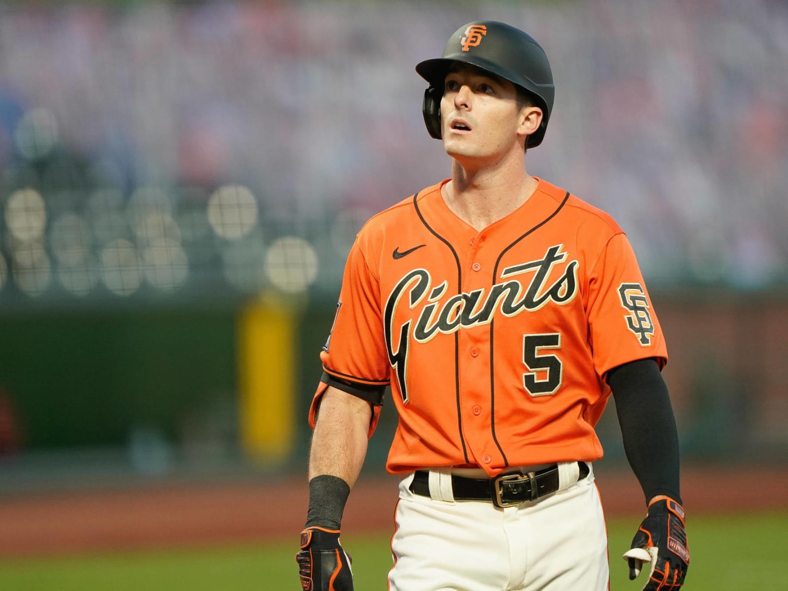 Mike Yastrzemski leaves game with hamstring injury – KNBR