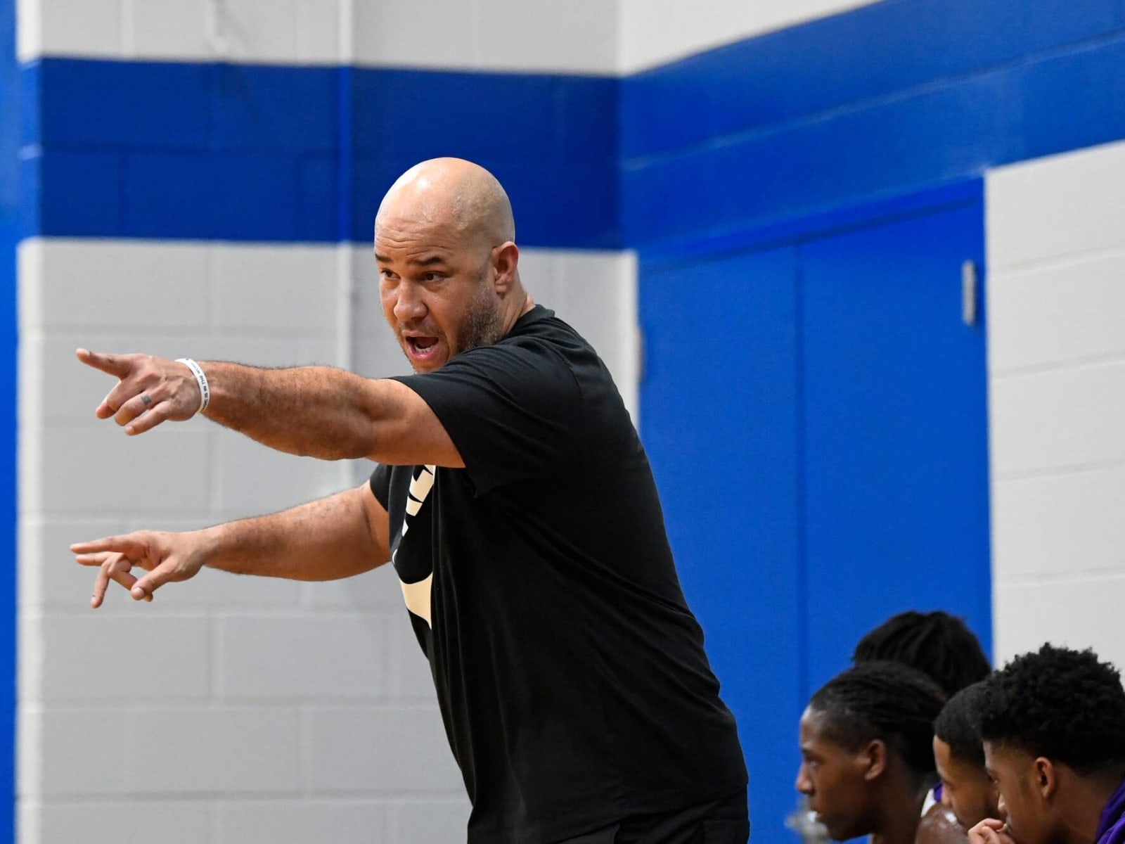 Knicks to hire Rick Brunson, father of free-agent target Jalen Brunson, as  assistant coach