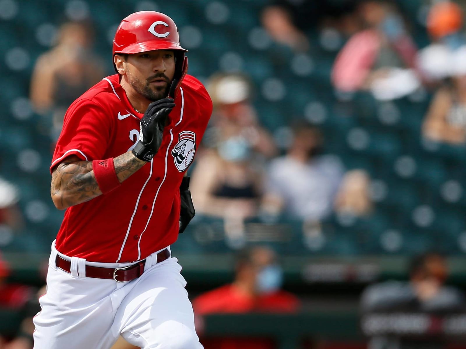 Castellanos receives two-game suspension from Reds-Cardinals incident