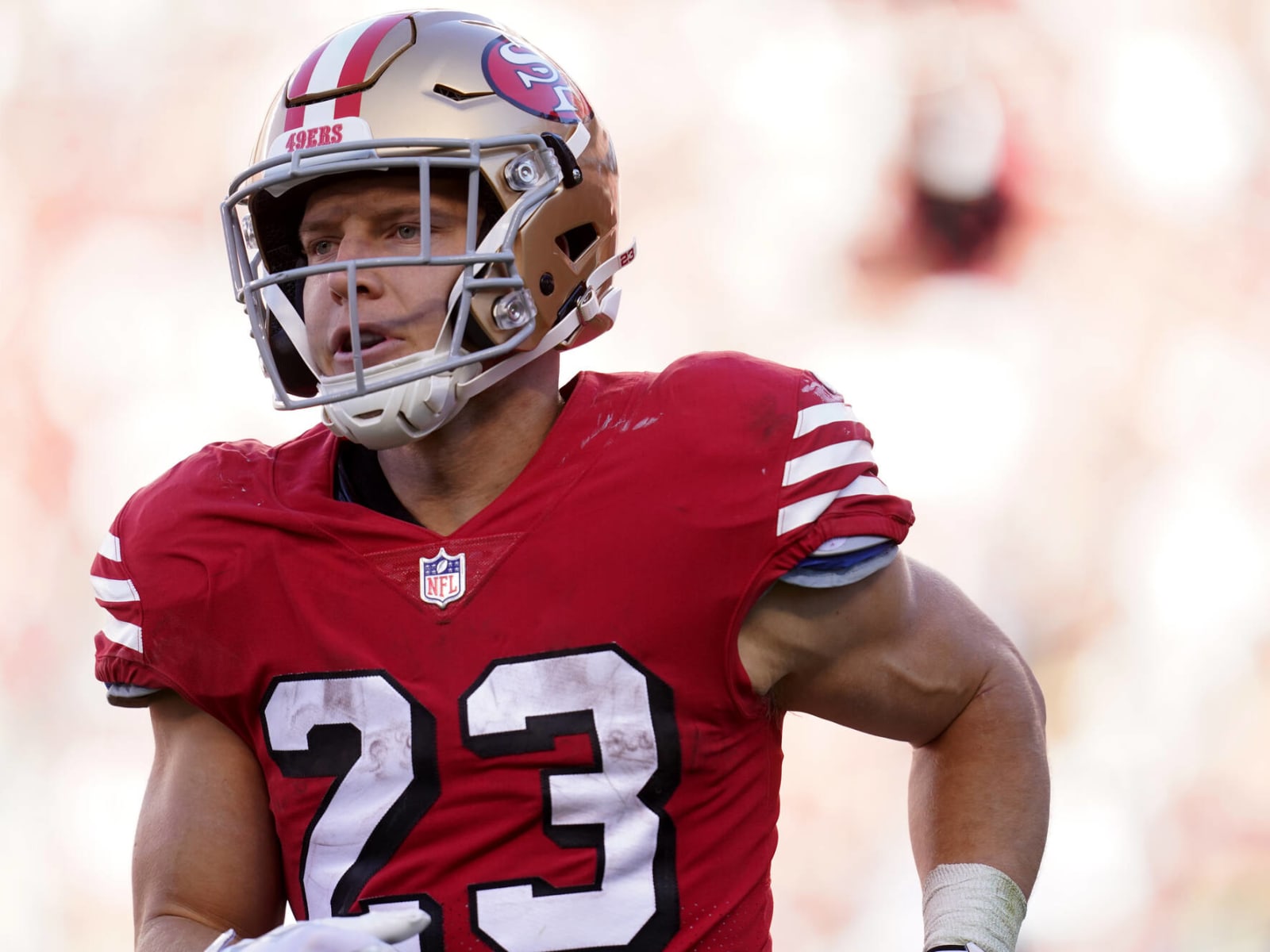 McCaffrey bypasses Gore's No. 21 to become SF 49ers' new No. 23