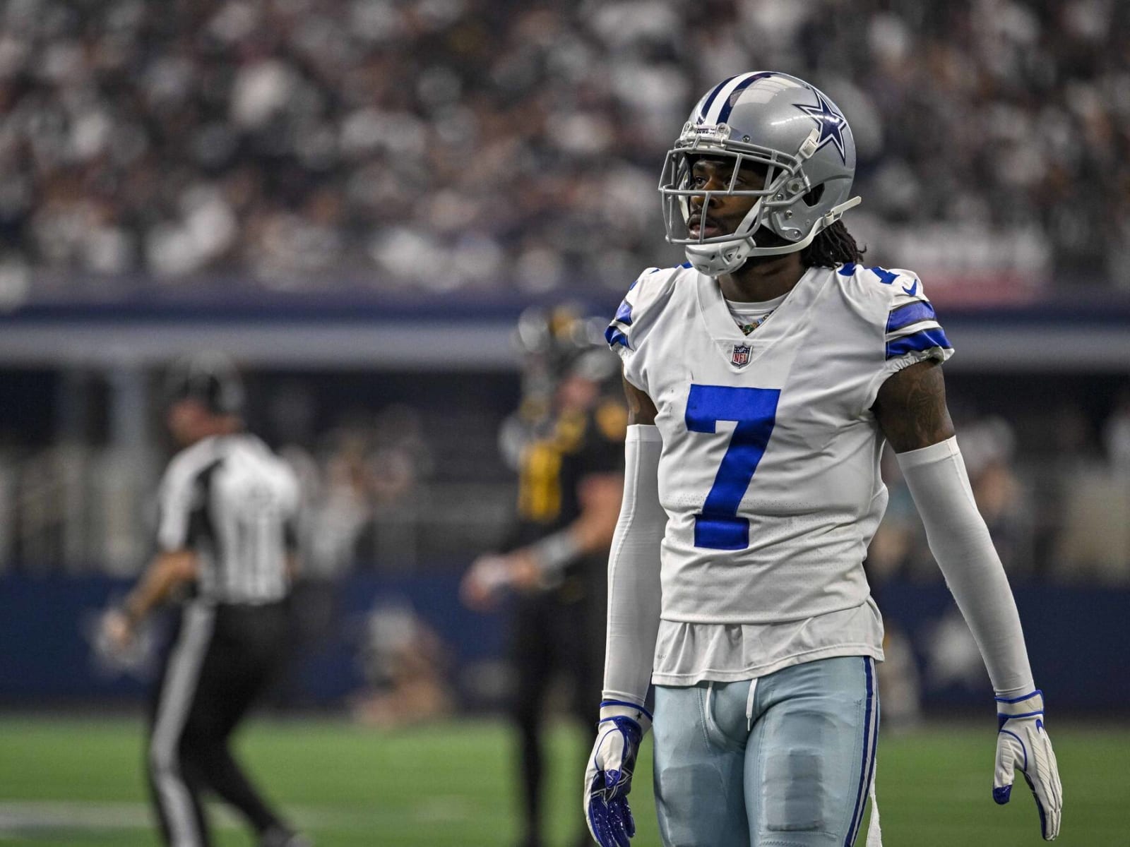 Cowboys, Pro Bowl CB agree to big extension