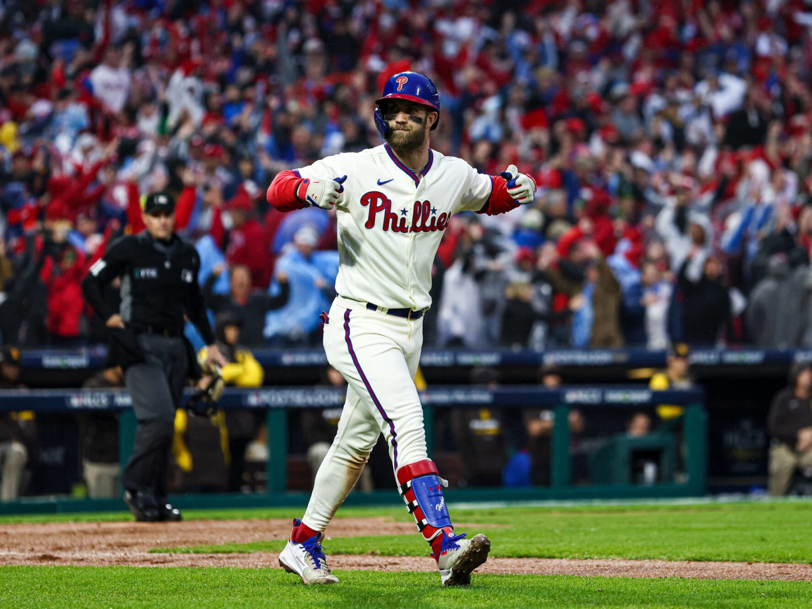 Bryce Harper's dramatic home run sent Phillies to World Series