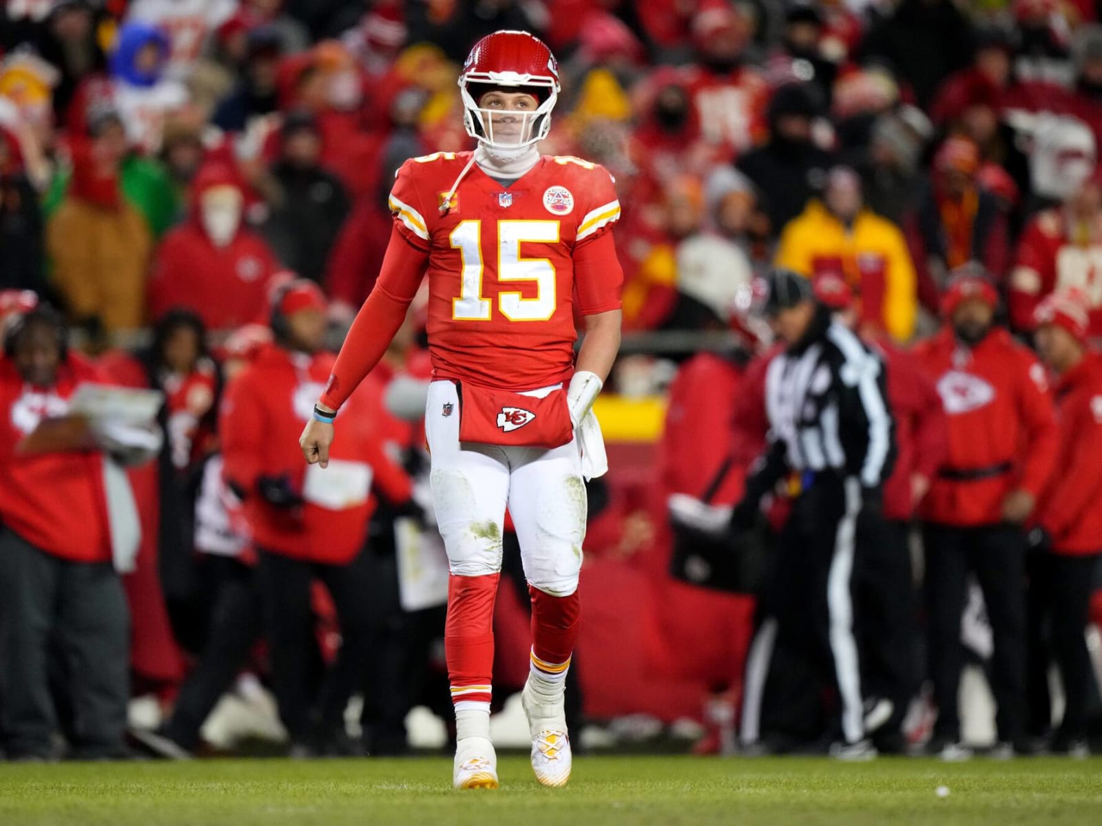 Patrick Mahomes suffers injury scare as Kansas City Chiefs reach AFC  championship game