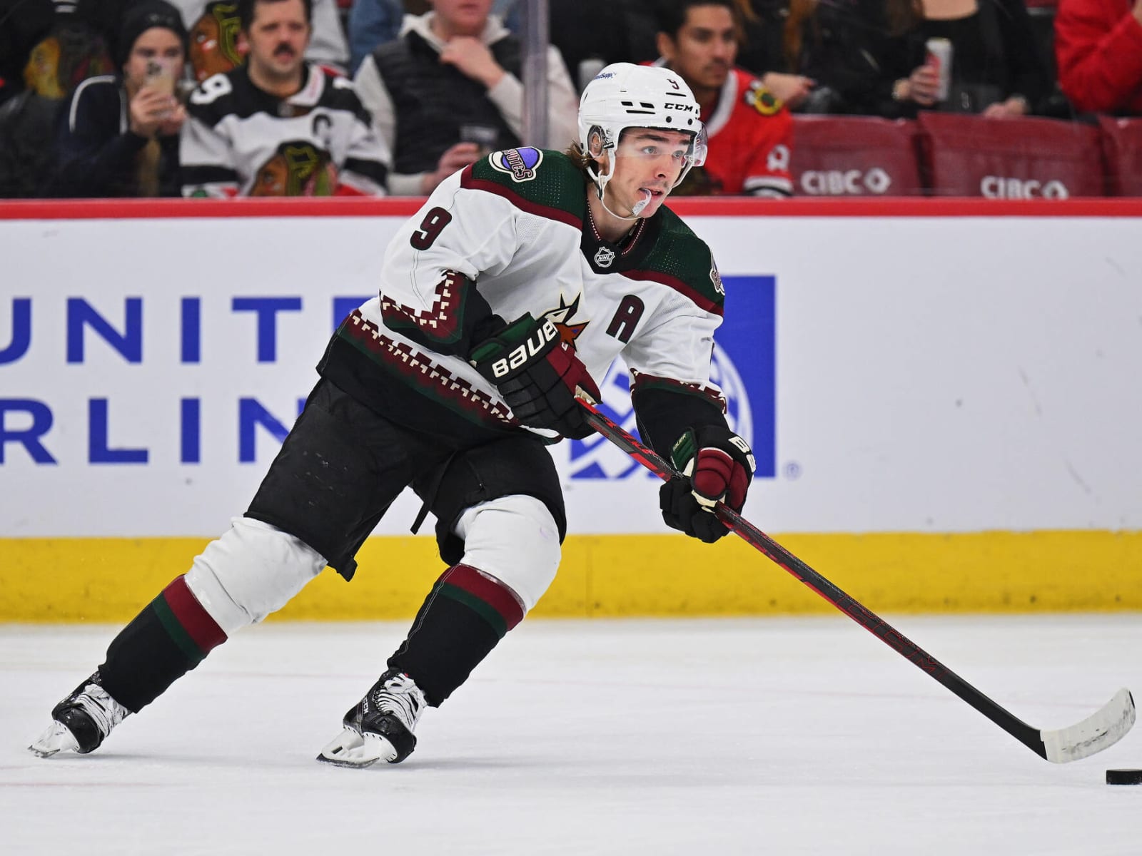 Coyotes' Clayton Keller has season-ending surgery for fractured leg