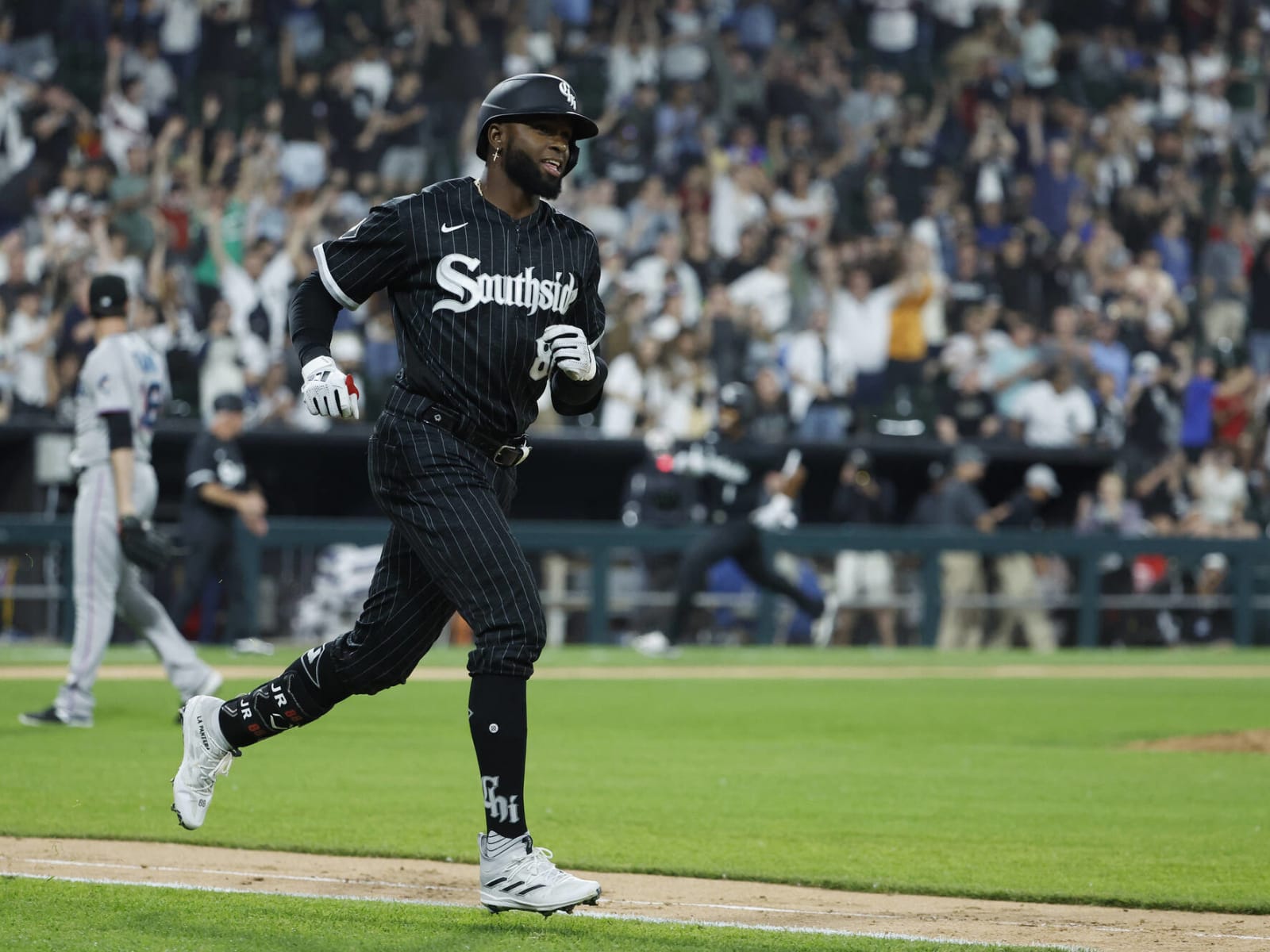 Luis Robert Jr Plates Winning Run in Walk-Off Ninth - On Tap Sports Net