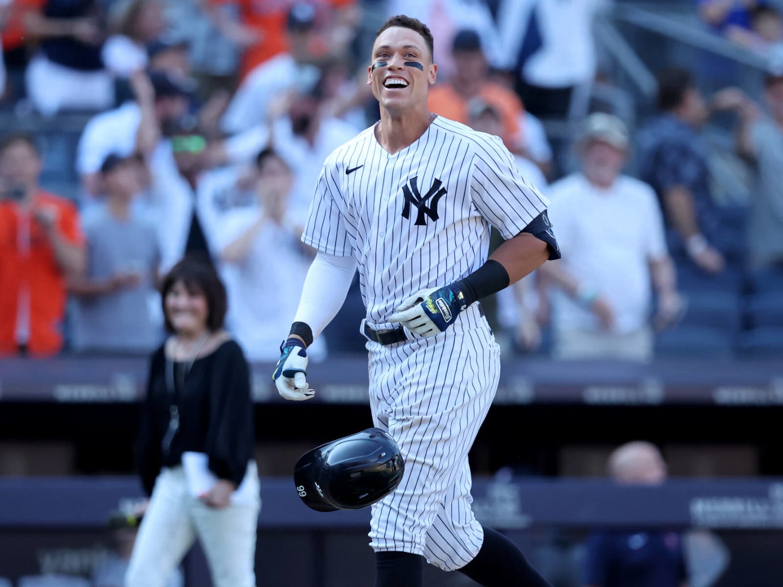 Watch: Yankees' Aaron Judge walks-off Astros with 28th homer of season