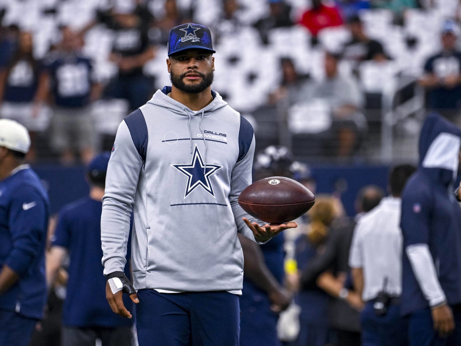 Jerry Jones coy about status of Dallas Cowboys quarterback Dak Prescott -  Blogging The Boys