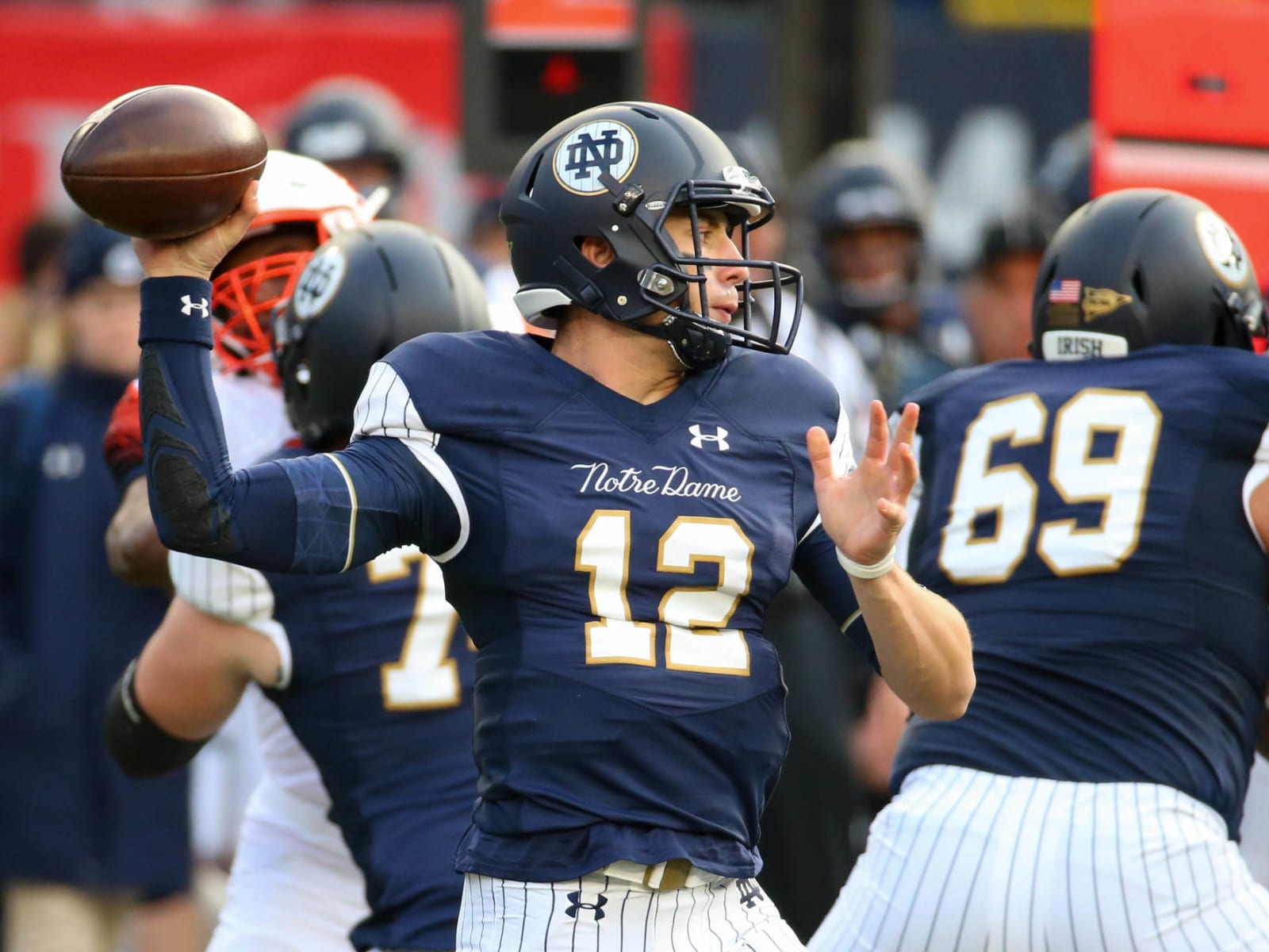 Notre Dame Unveils Pinstriped, Yankees-Inspired Uniforms