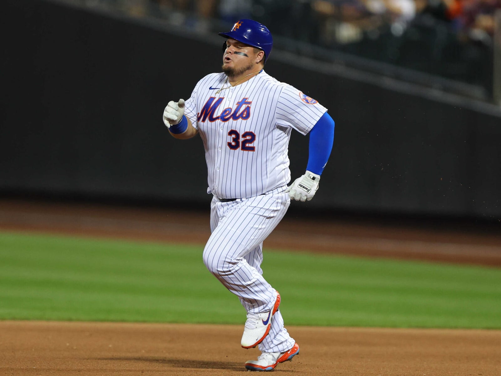 Daniel Vogelbach adds to Mets legend with hilarious walk-up song