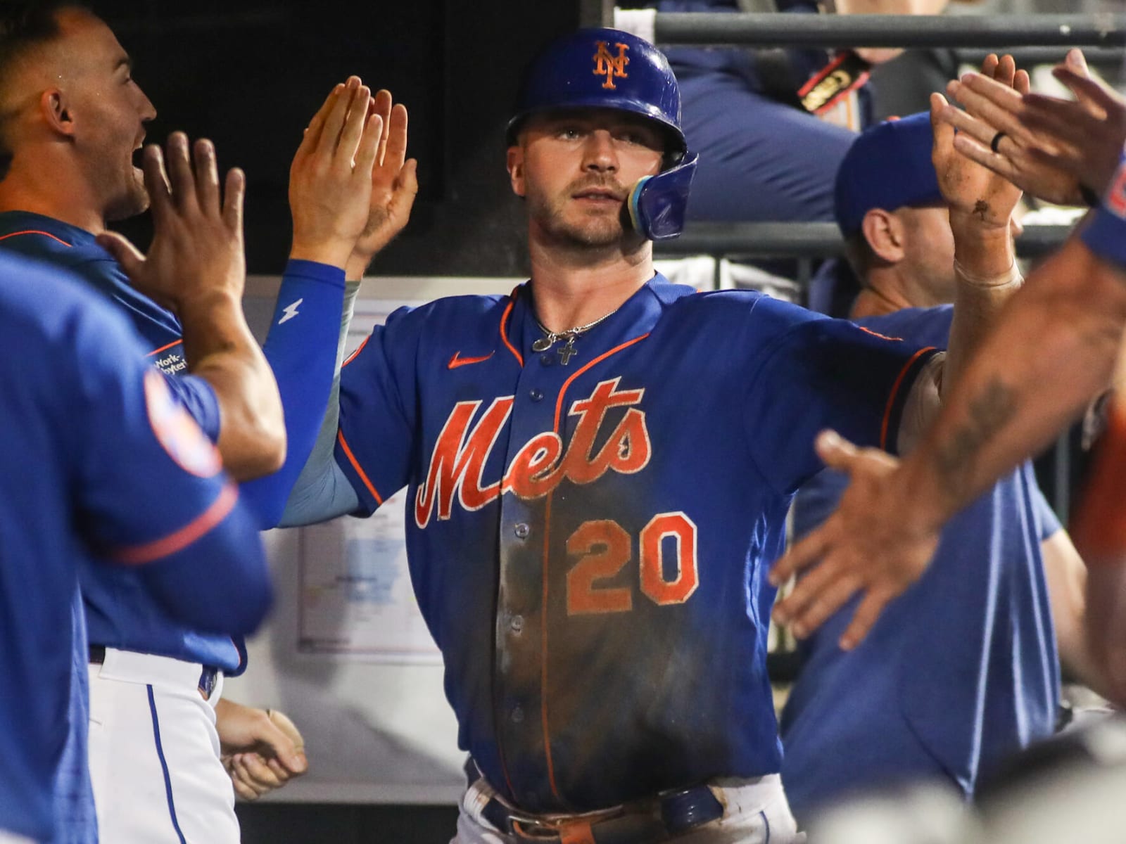 Reporters share trade, clubhouse updates on Pete Alonso