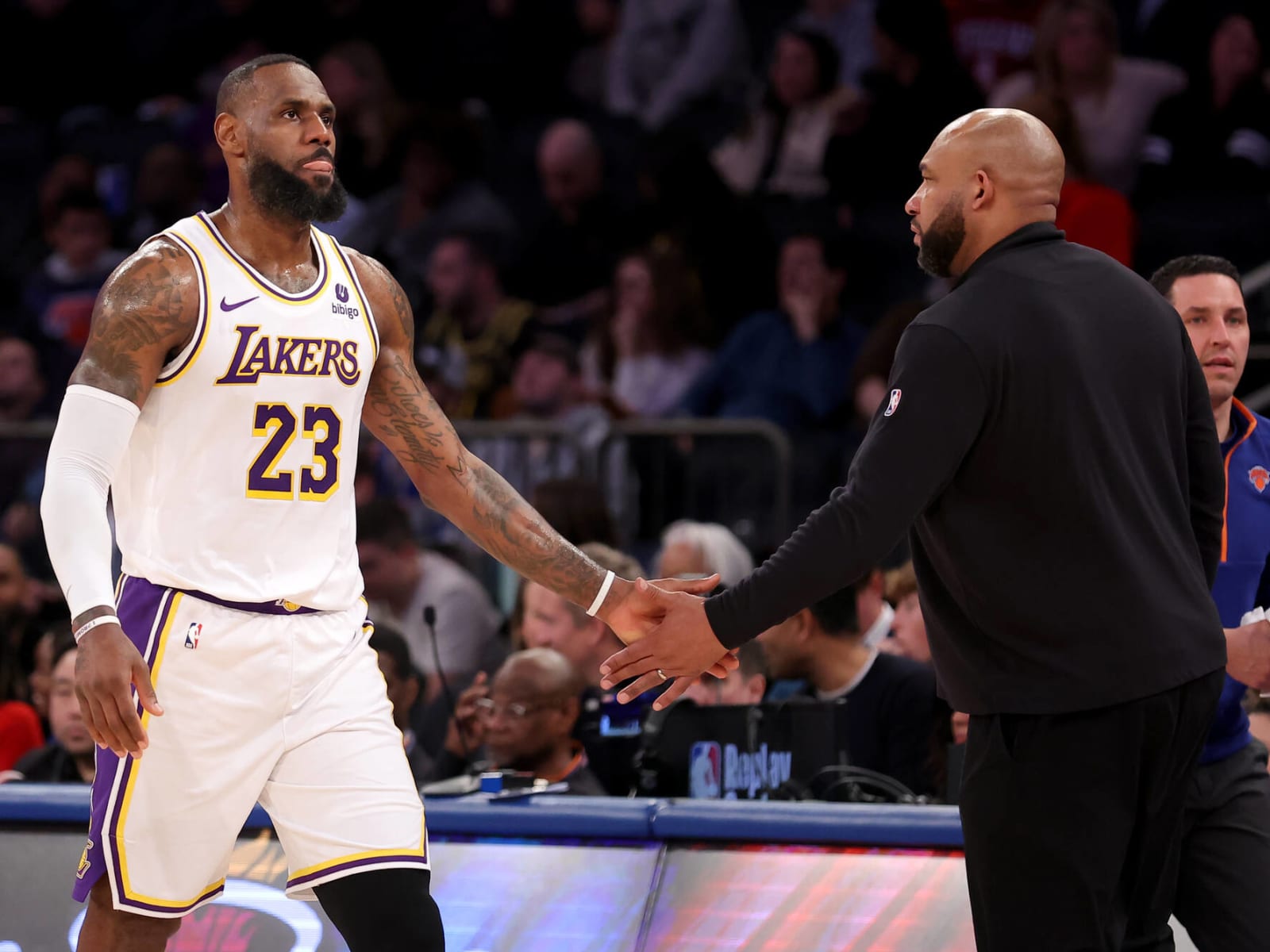 Lebron madison square garden hot sale
