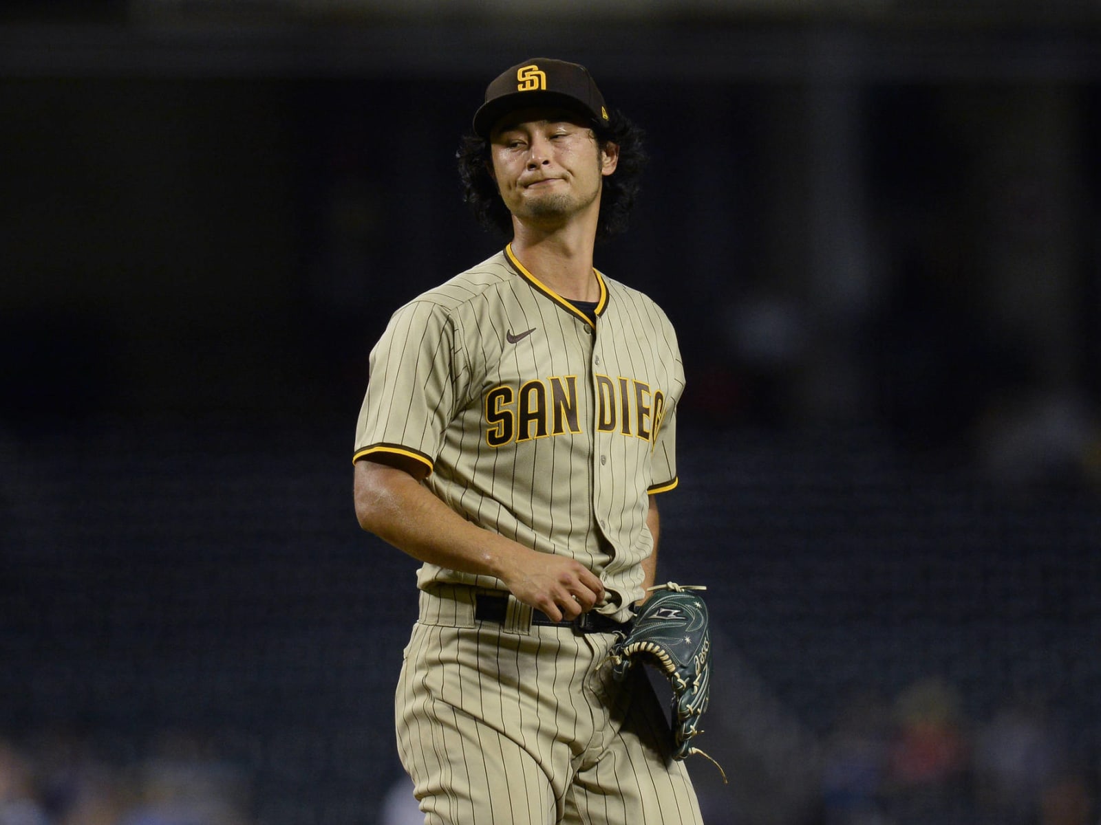 Padres Daily: Baseball card can include bad years; Darvish