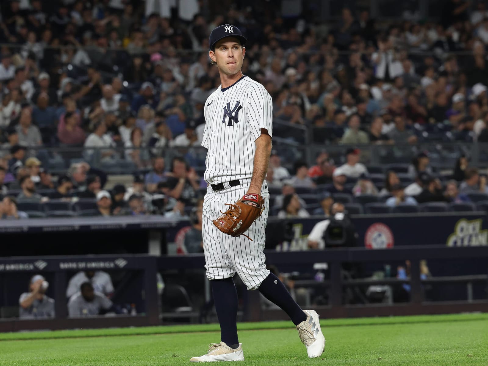 Yankees place Jonathan Loáisiga on 60-day IL, call up Ryan Weber