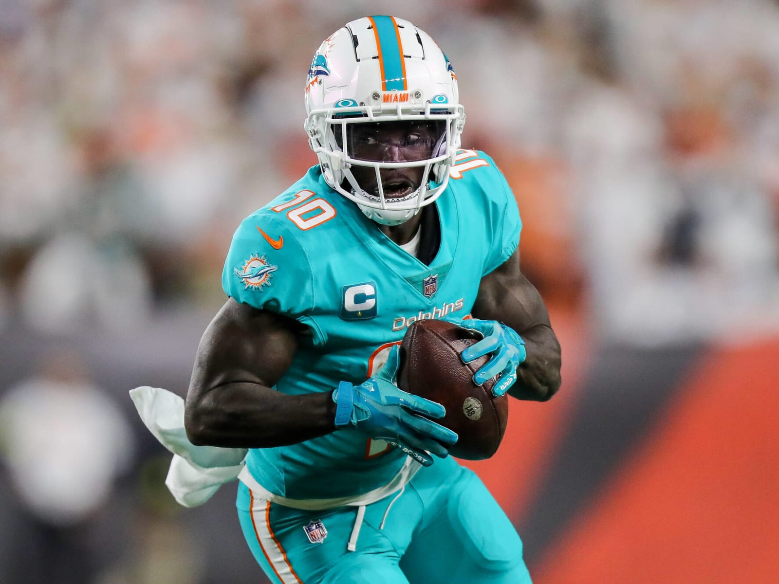 Three Dolphins named PFF Midseason All-Pros