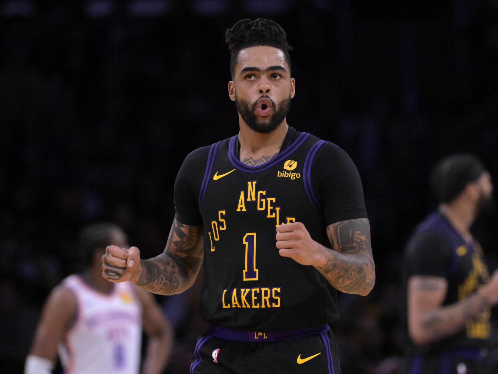 Black lakers jersey russell hot sale