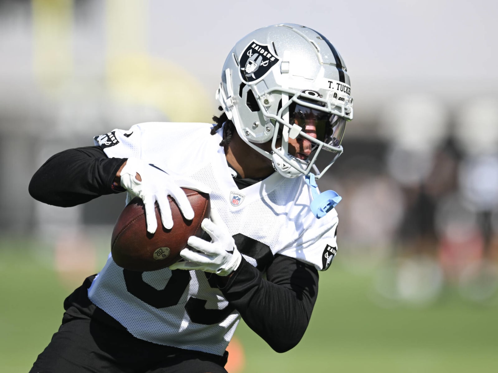 NFL Week 9 streaming guide: How to watch today's Las Vegas Raiders