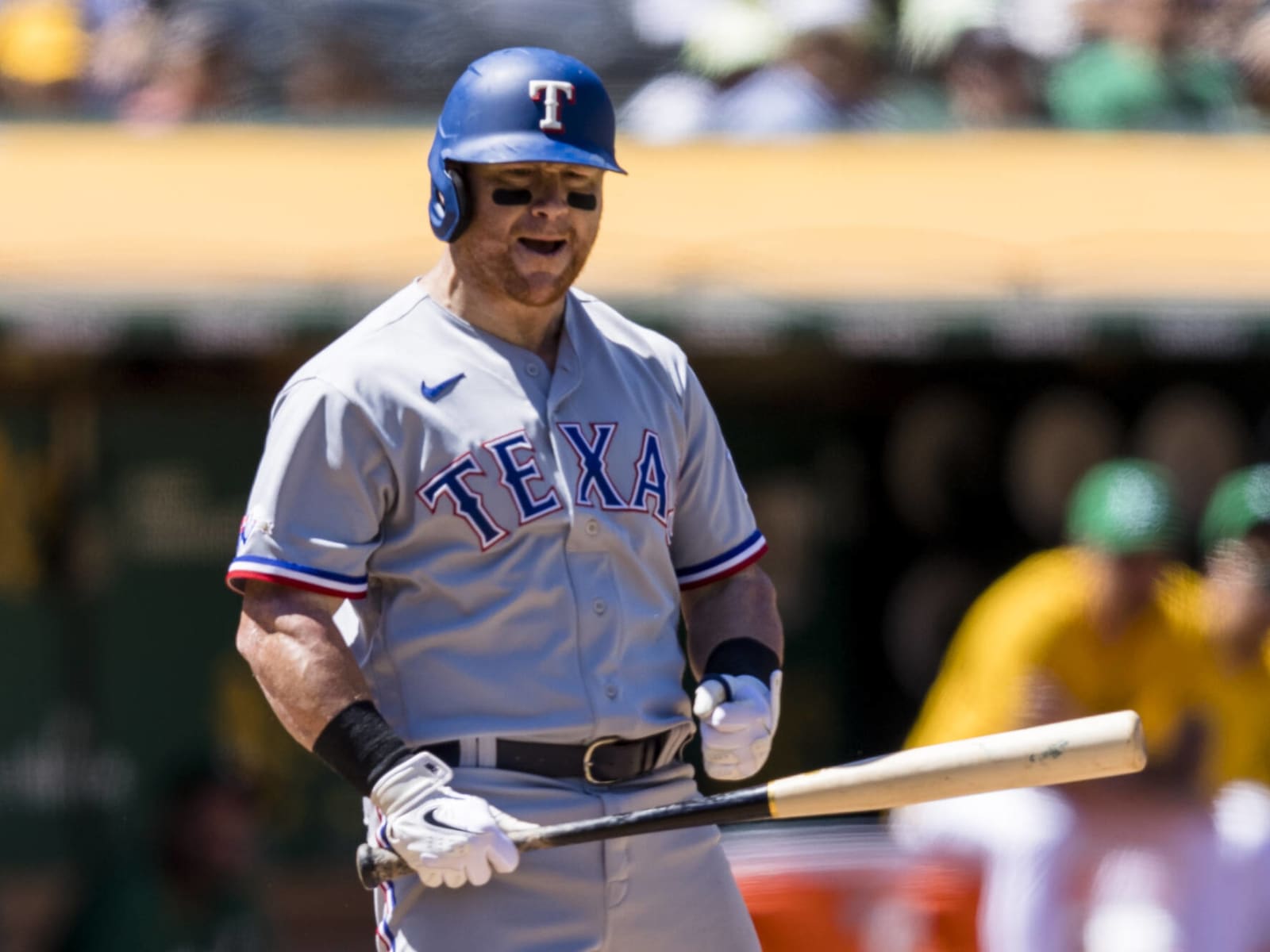 Rangers decline club option on Kole Calhoun