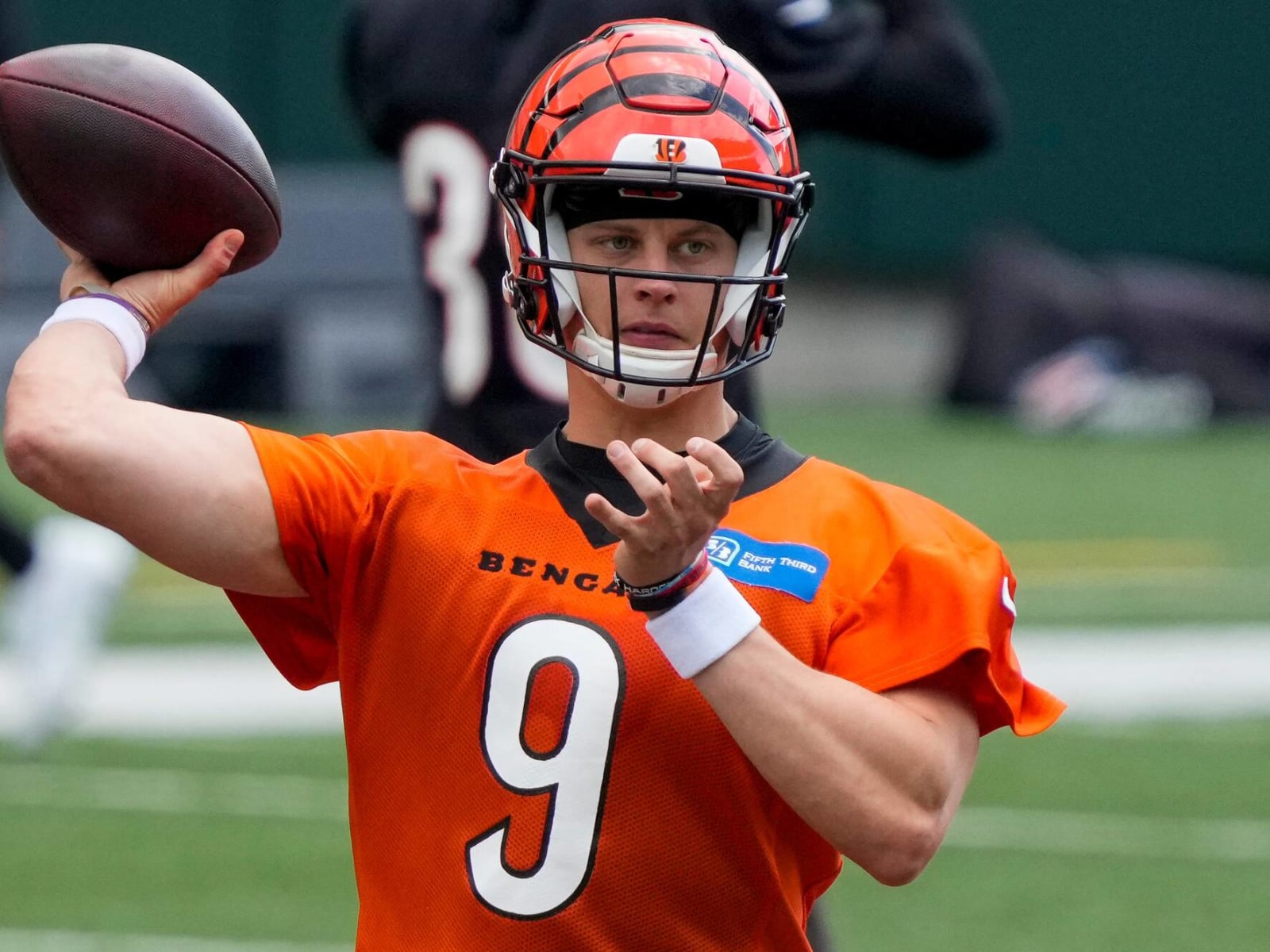 Bengals OC: QB Joe Burrow on track to start Week 1