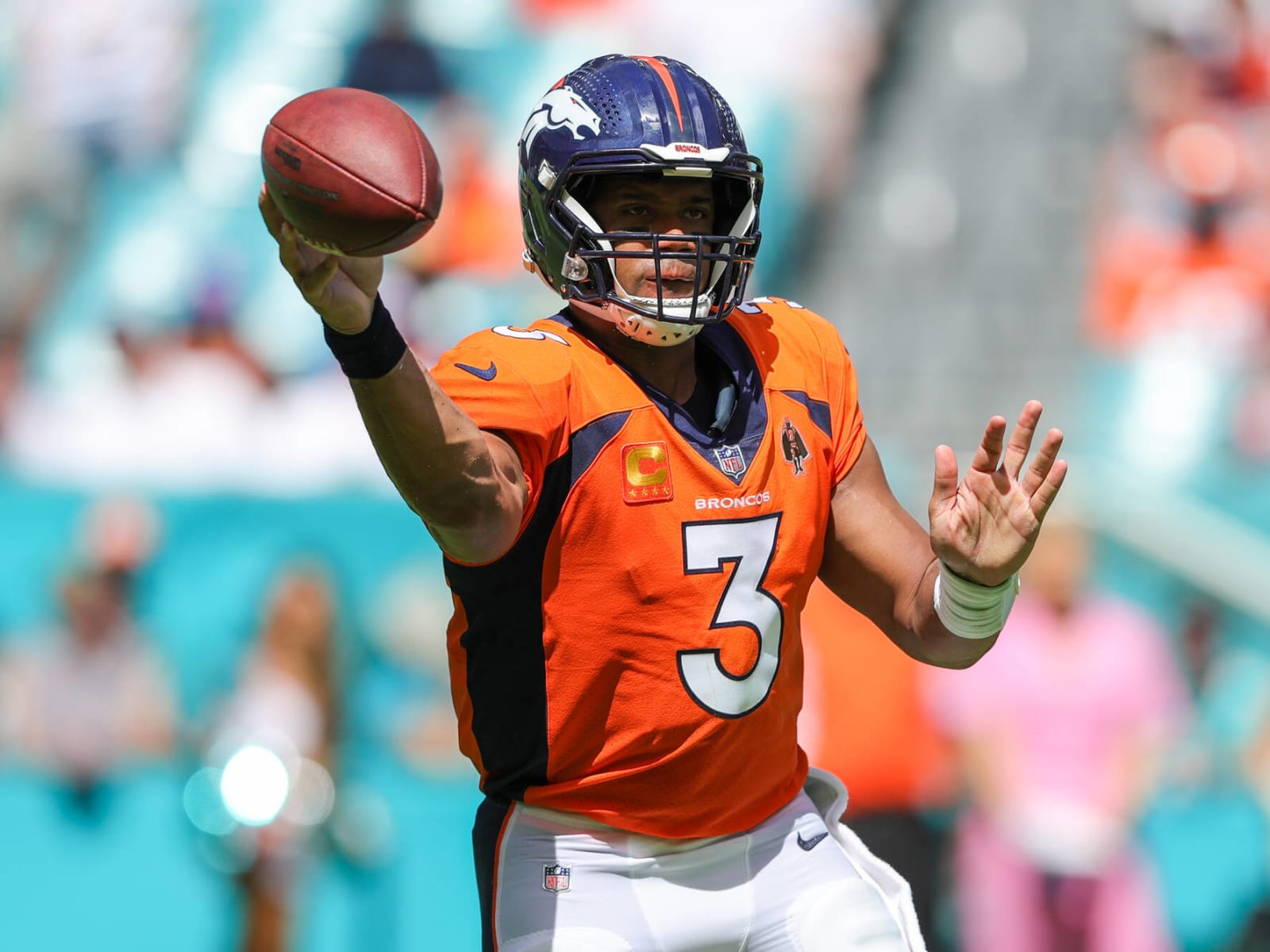 Twitter reacts to Broncos' embarrassing 70-20 loss to Dolphins
