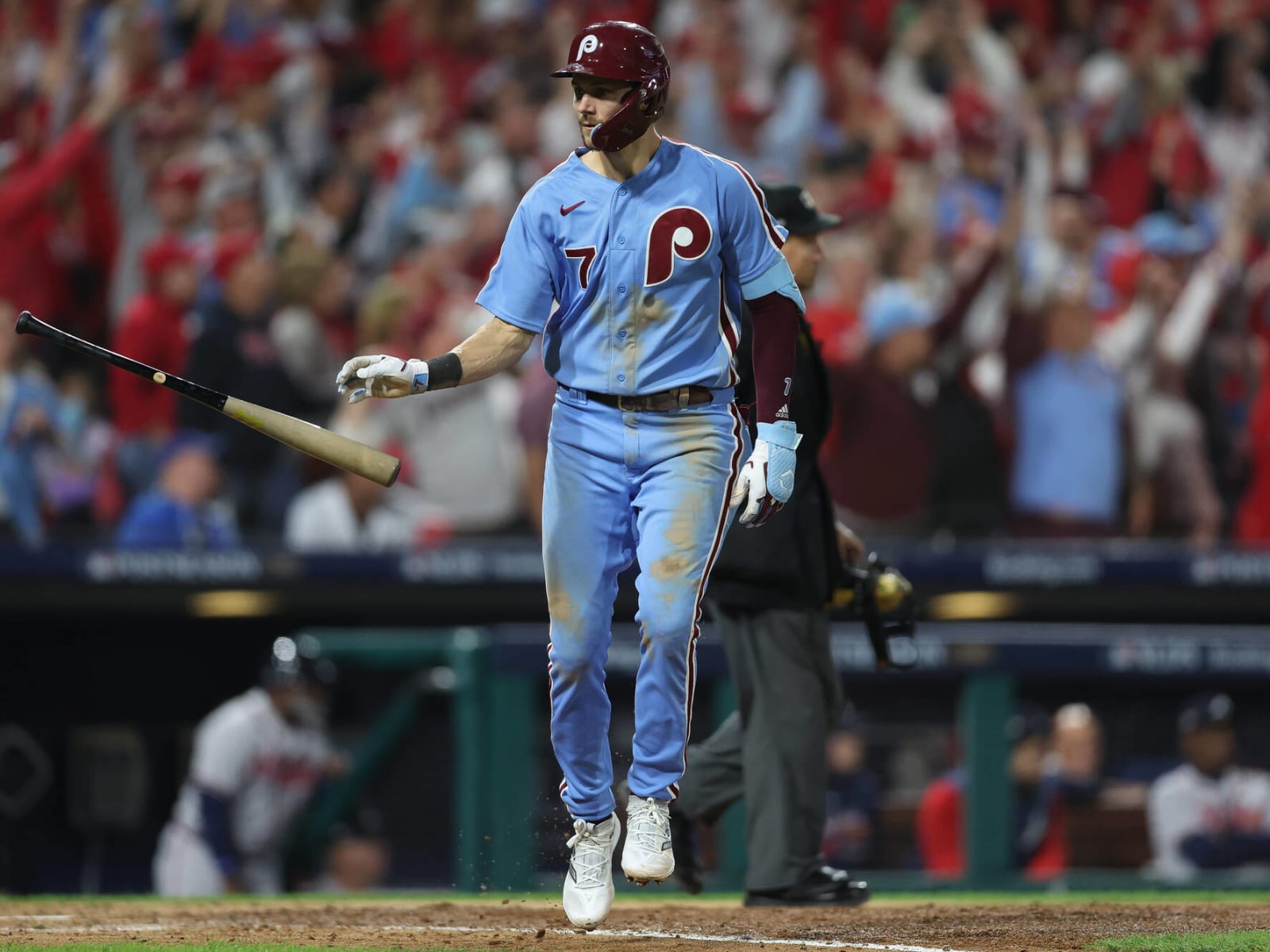 Watch: Locked-in Trea Turner gives Phillies lead with HR