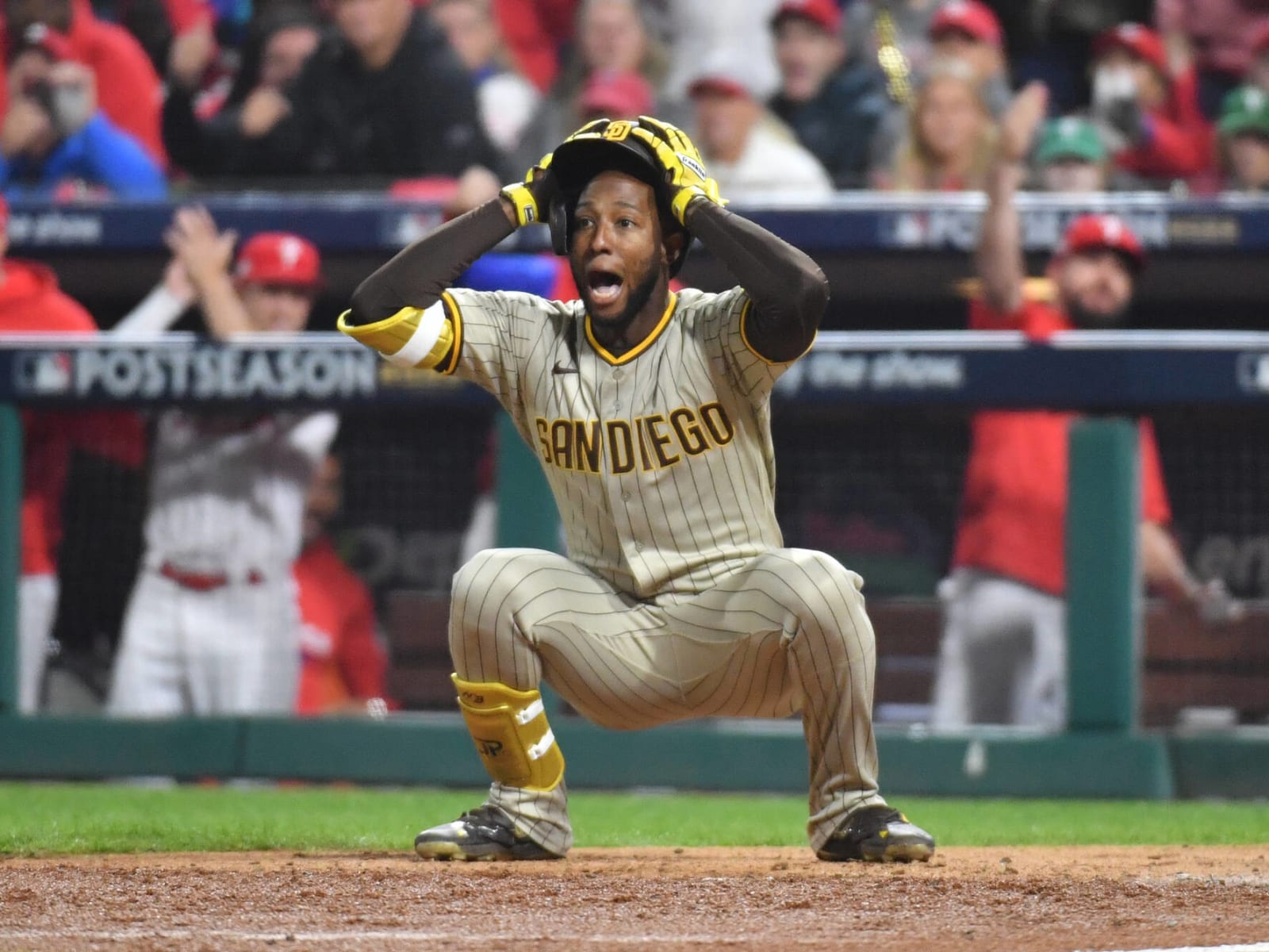 Jurickson Profar signs three-year, $21M deal to return to Padres