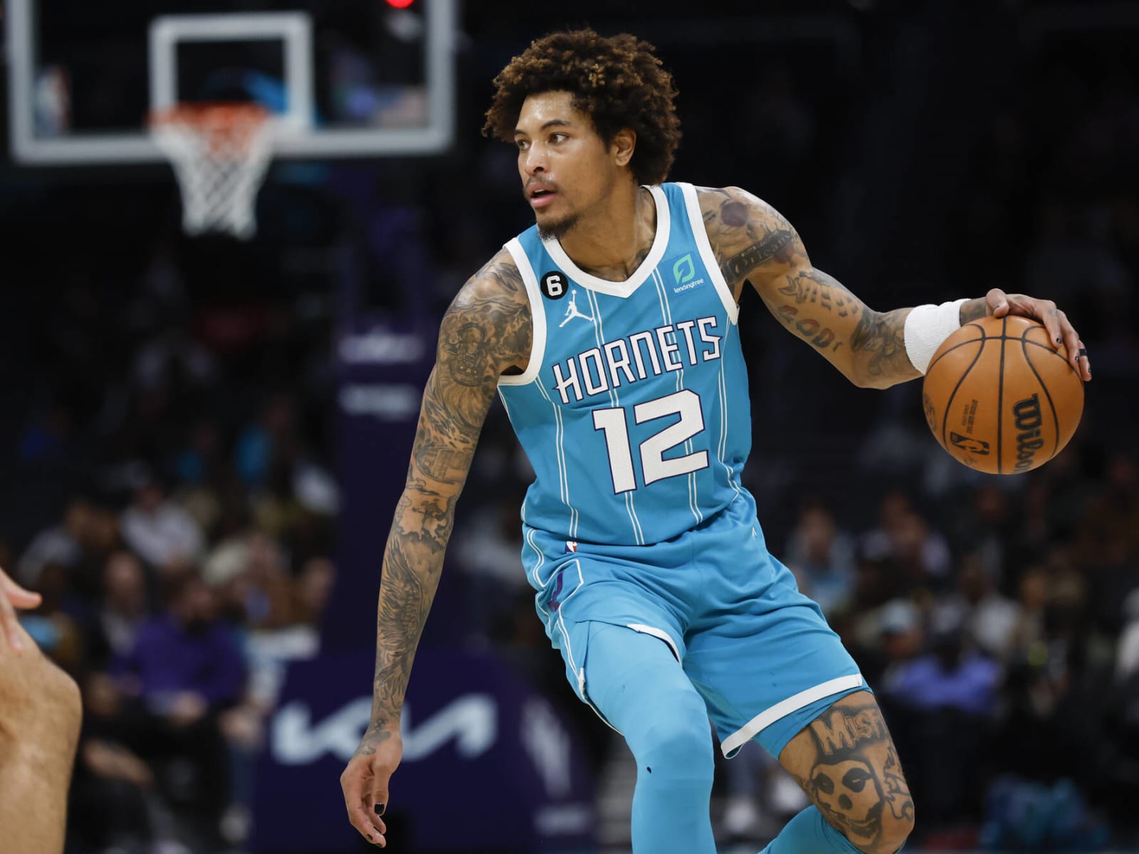 Breaking: Kelly Oubre Jr is expected to sign a one-year deal with the  Philadelphia 76ers, sources tell Adrian Wojnarowski.