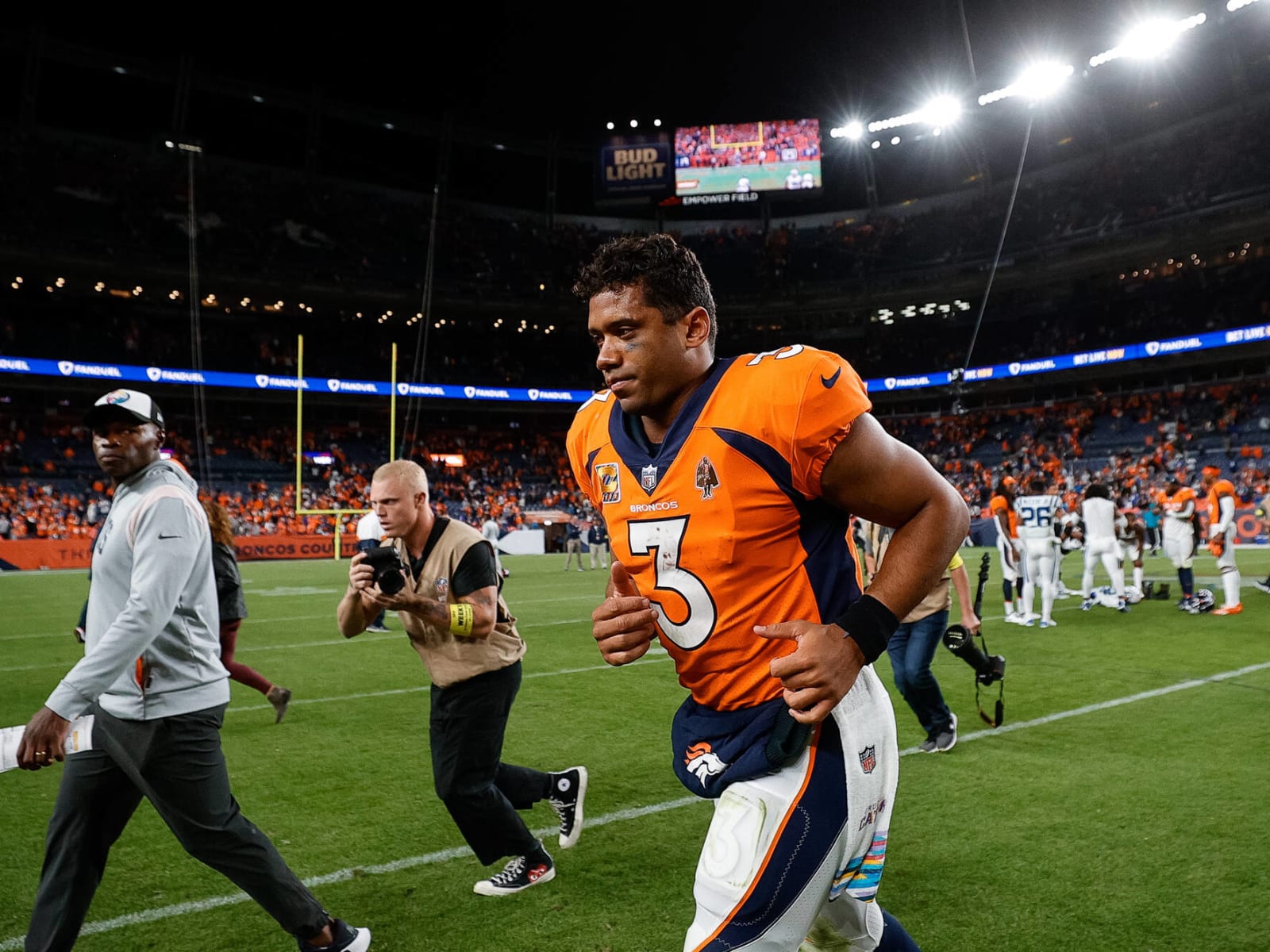 Broncos four downs: When highlight of game is official erroneously