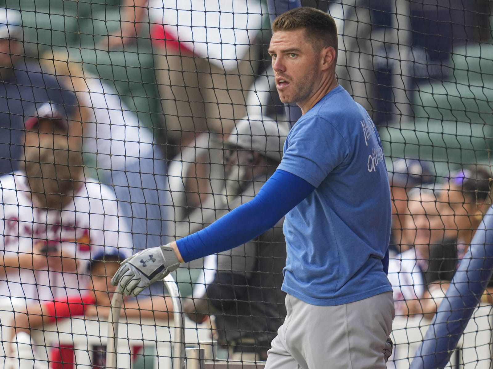 Freddie Freeman overcome with emotion before Braves-Dodgers game