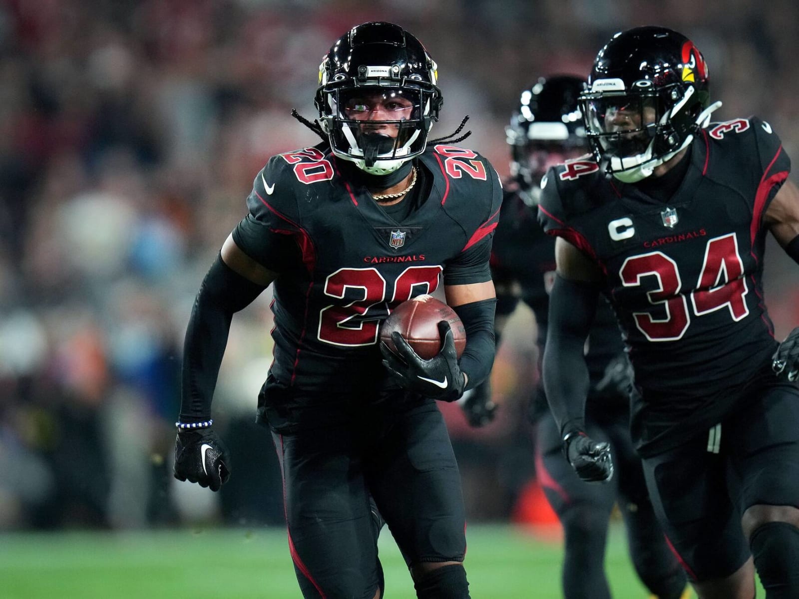 Cardinals score on back to back pick sixes in win over Saints