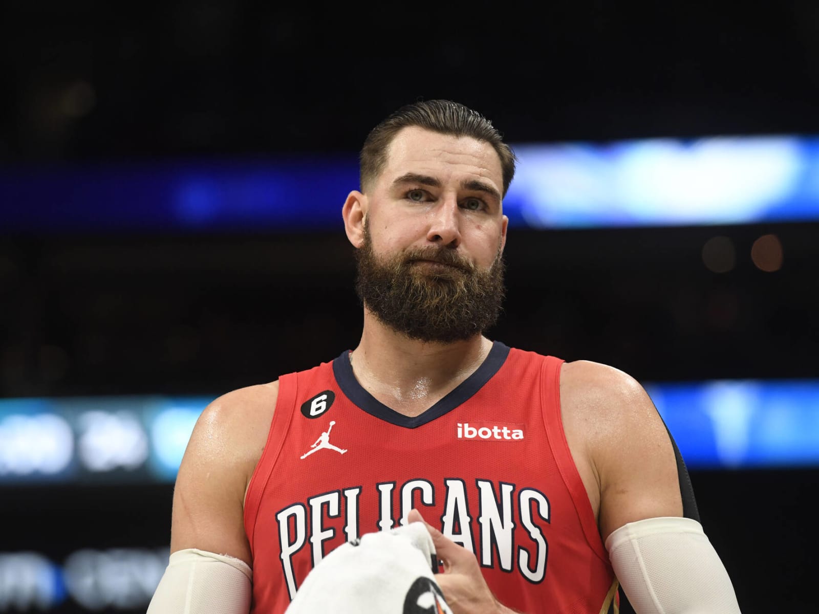 Jonas Valanciunas surprising engine driving Pels start Yardbarker