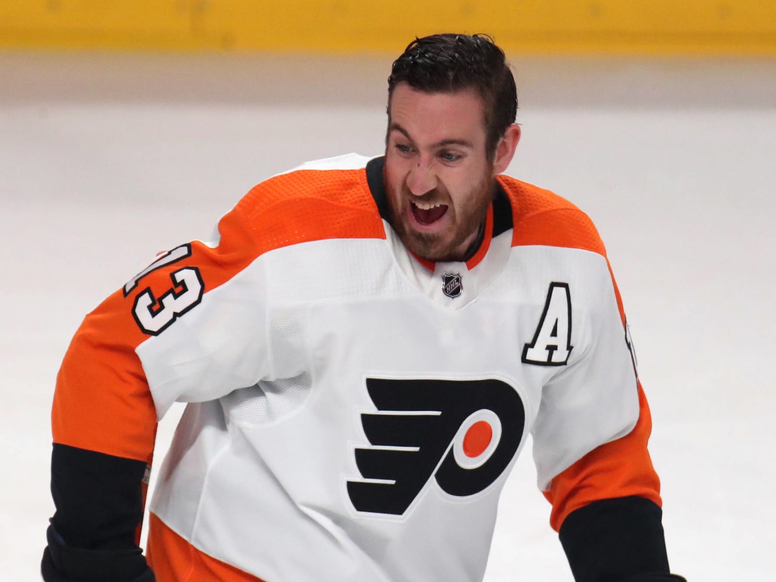 Kevin Hayes of the Philadelphia Flyers prepares for warm-ups in