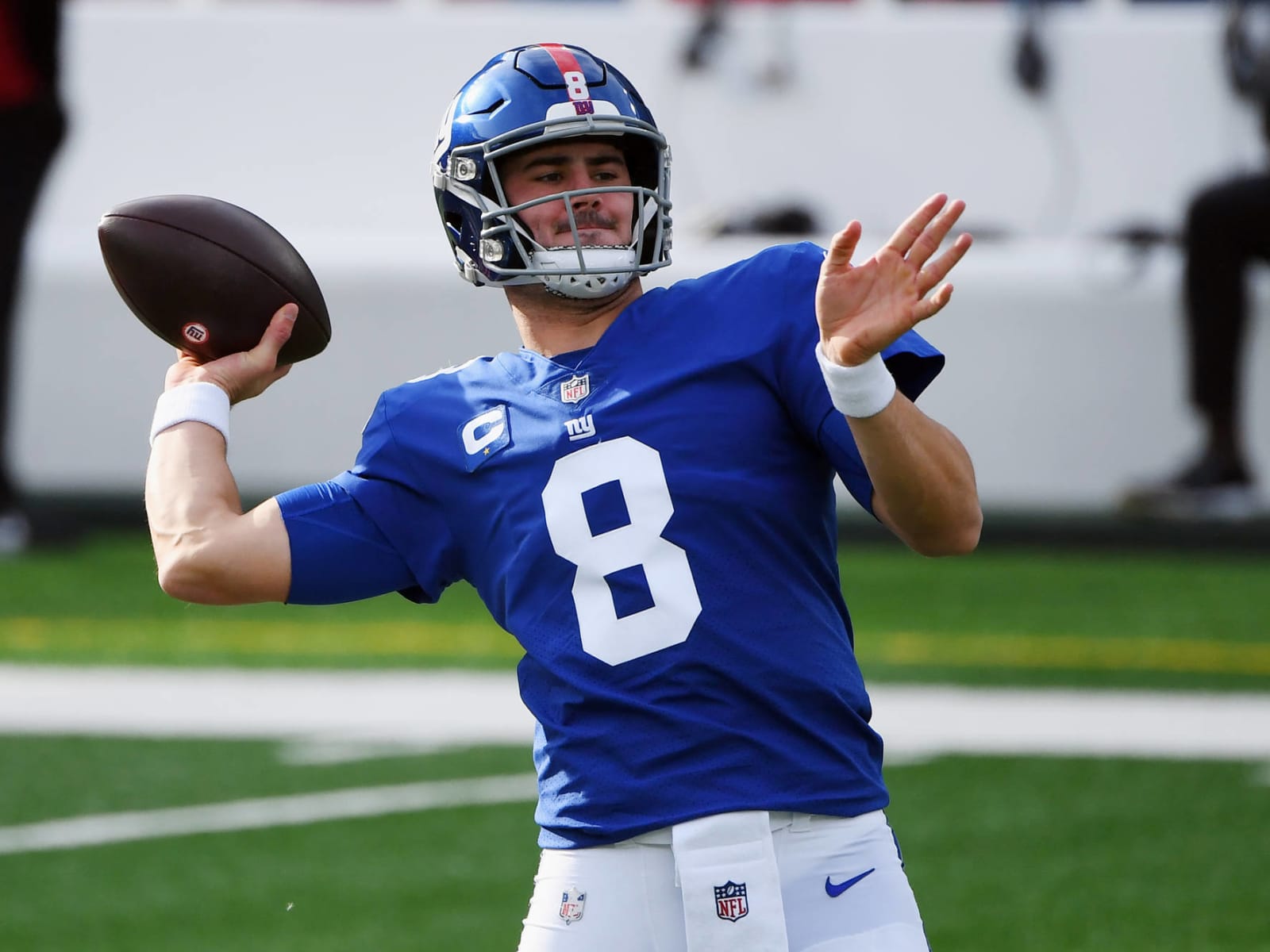 Daniel Jones needs to play better, reassert himself as a franchise QB