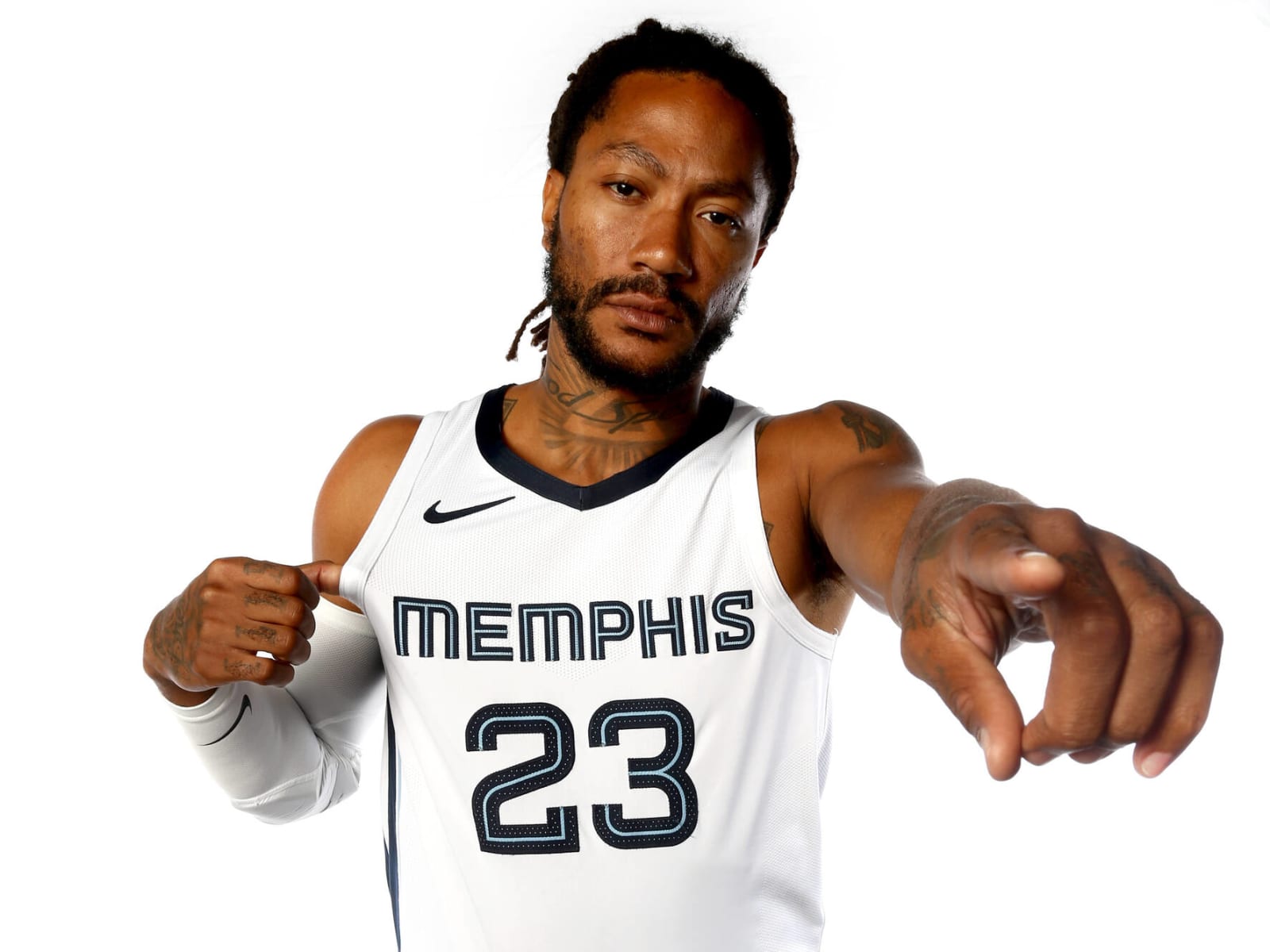 Derrick rose memphis deals