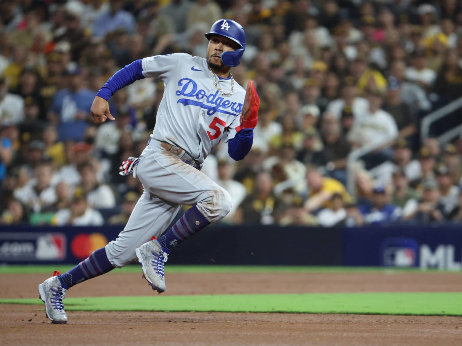 Dodgers NLDS roster: Chris Taylor, Blake Treinen, Dustin May, Kimbrel -  True Blue LA