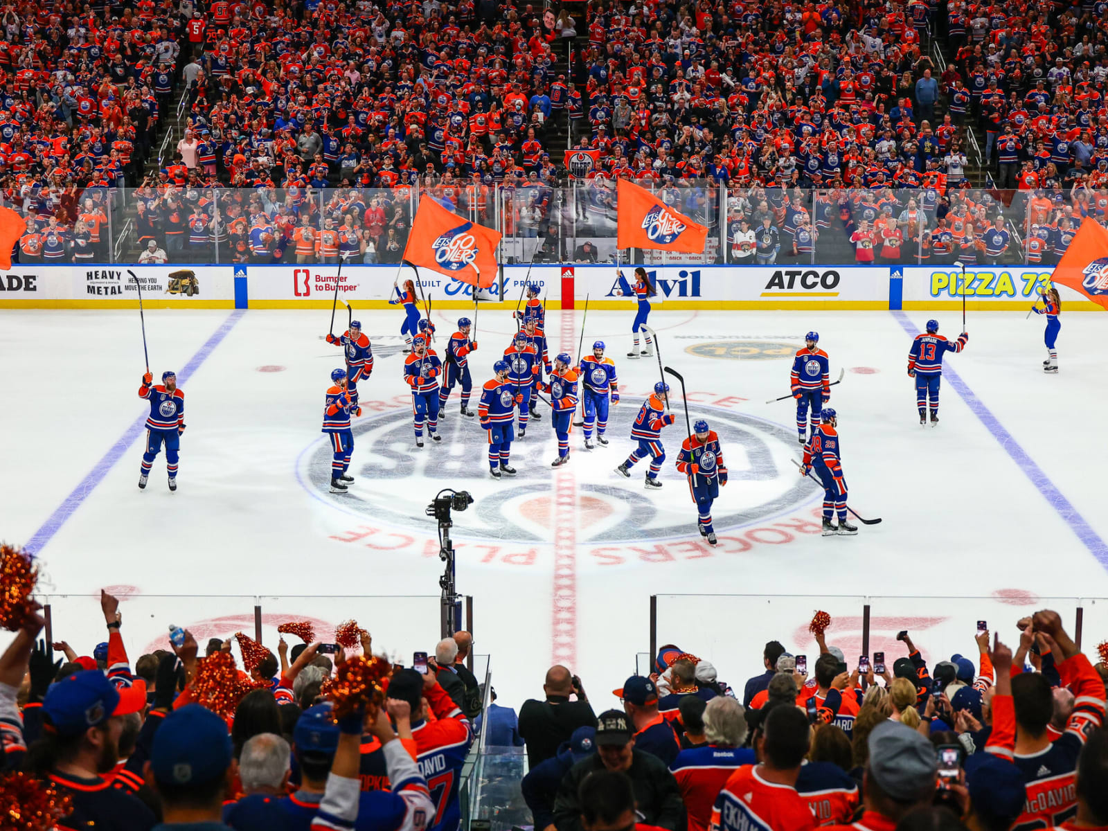 Oilers cruise in Game 4 to stay alive in Stanley Cup Final | Yardbarker