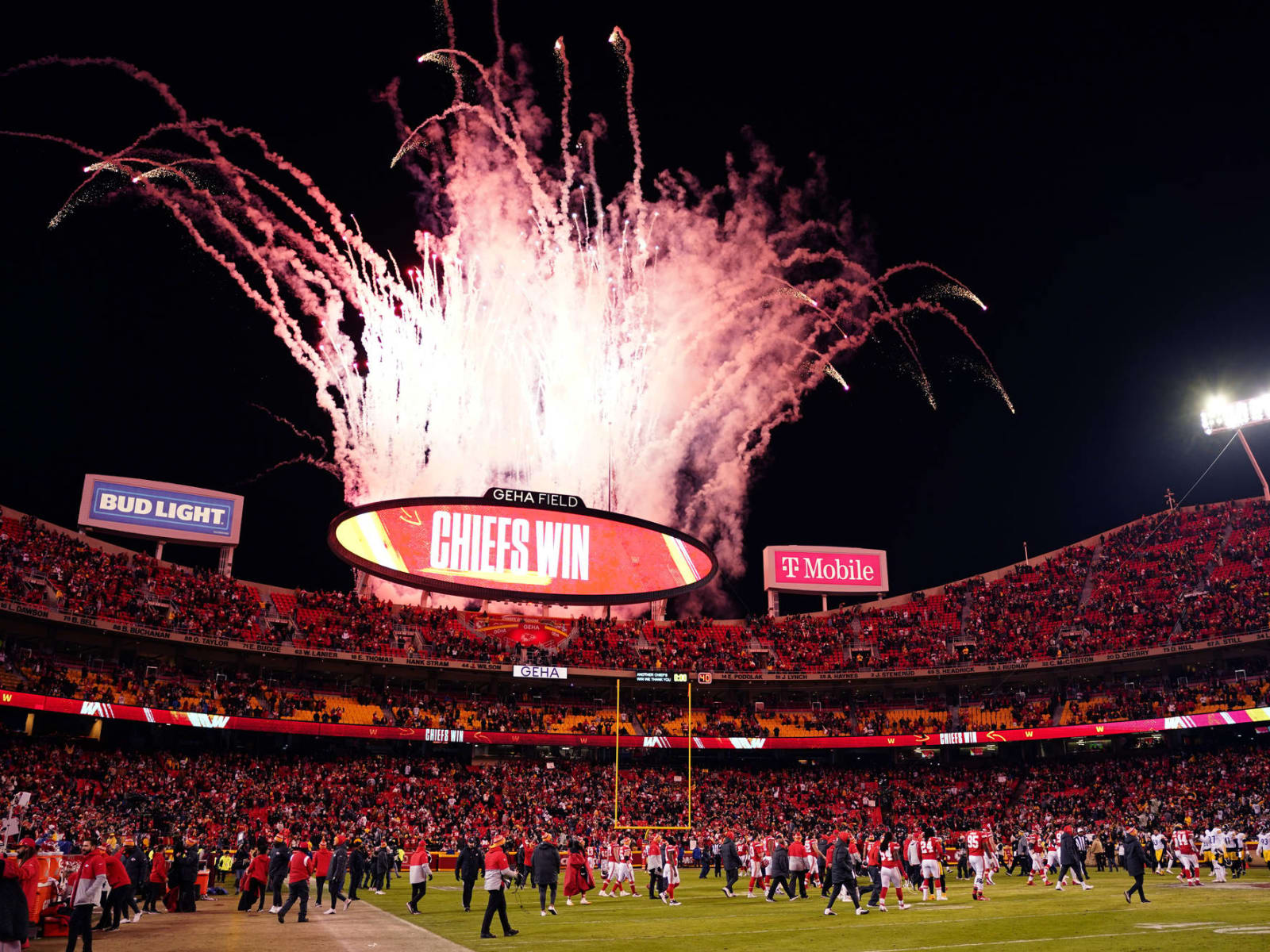 34 Arrowhead Stadium Fireworks Stock Photos, High-Res Pictures, and Images  - Getty Images