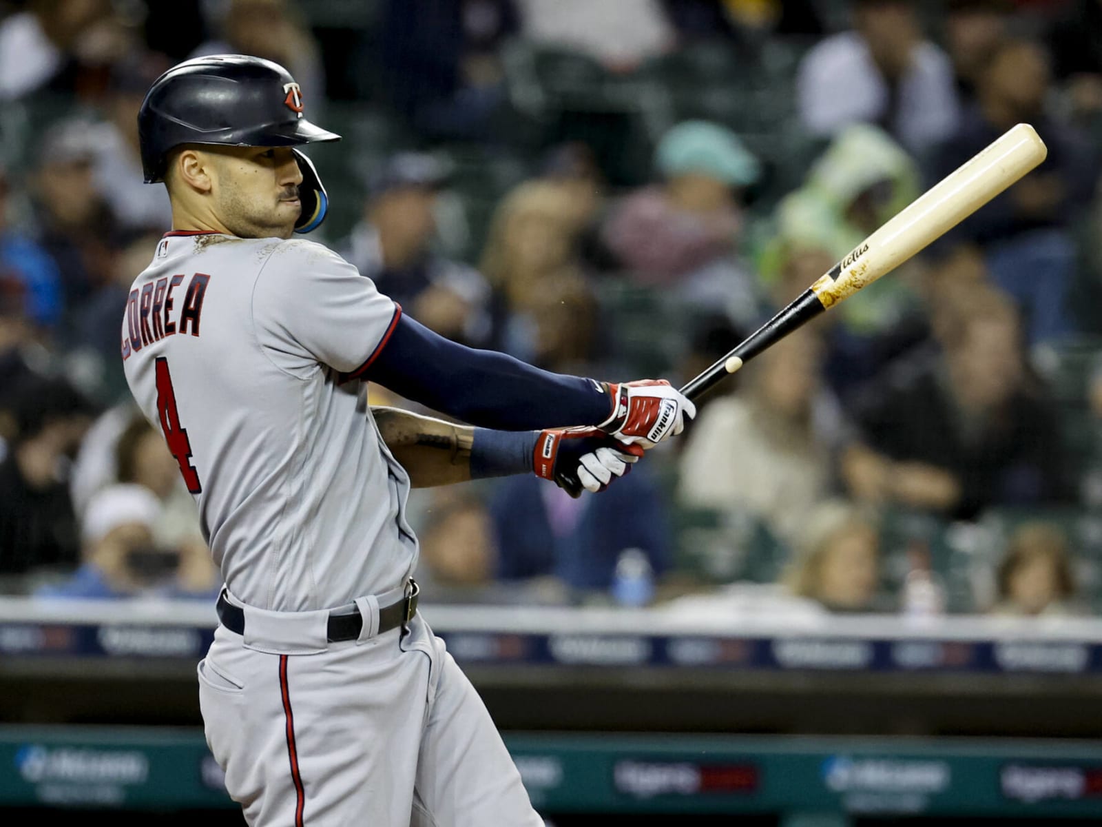 Carlos Correa makes a ridiculous diving stop against Team U.S.A. - The  Crawfish Boxes