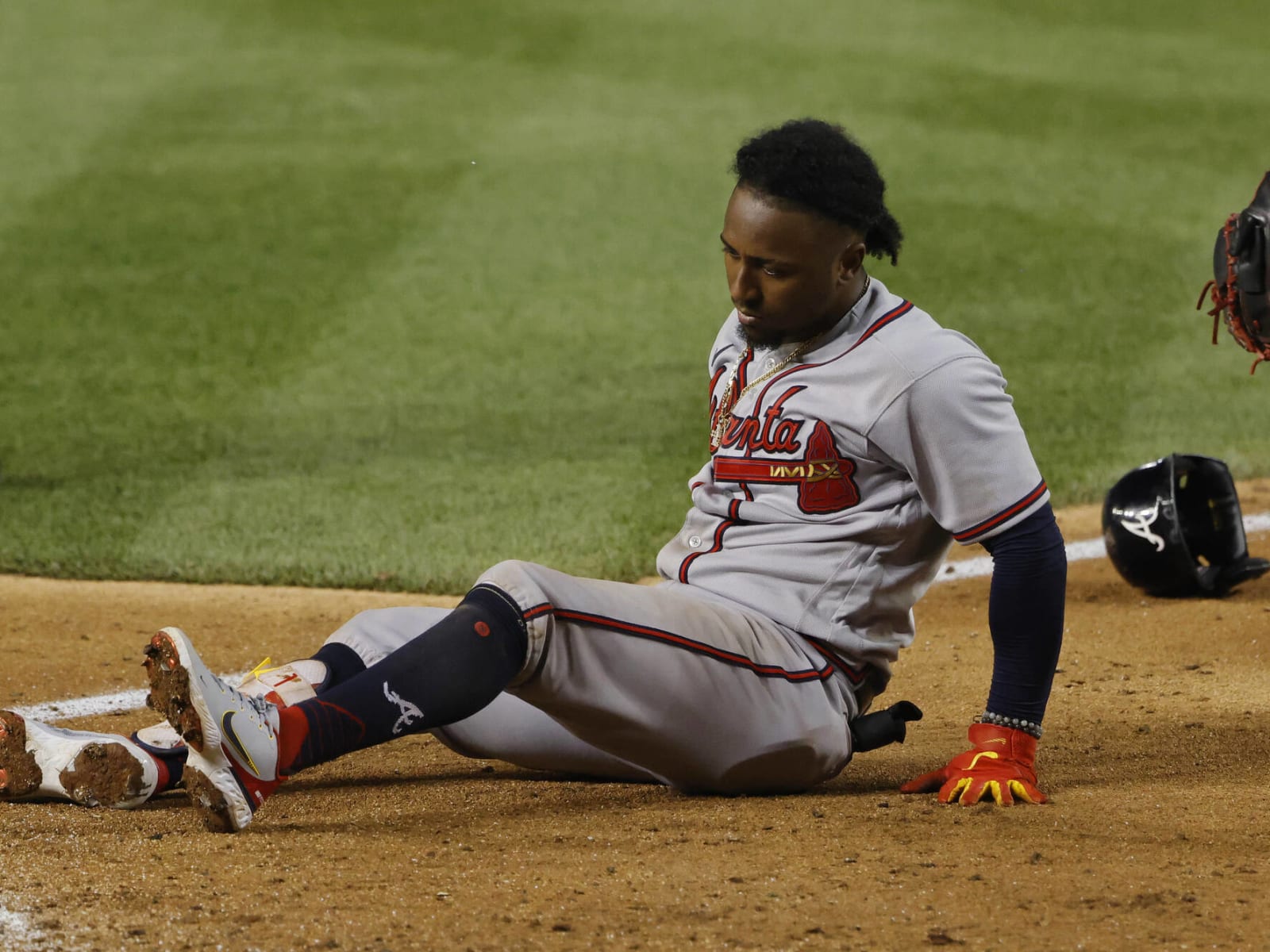 Braves targeting mid-to-late August return for Ozzie Albies