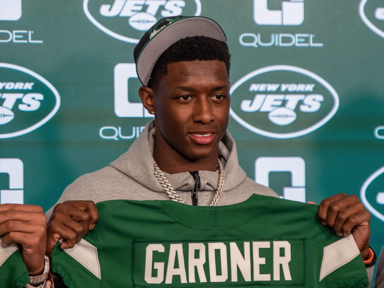 Jets sign No. 4 overall pick Ahmad 'Sauce' Gardner