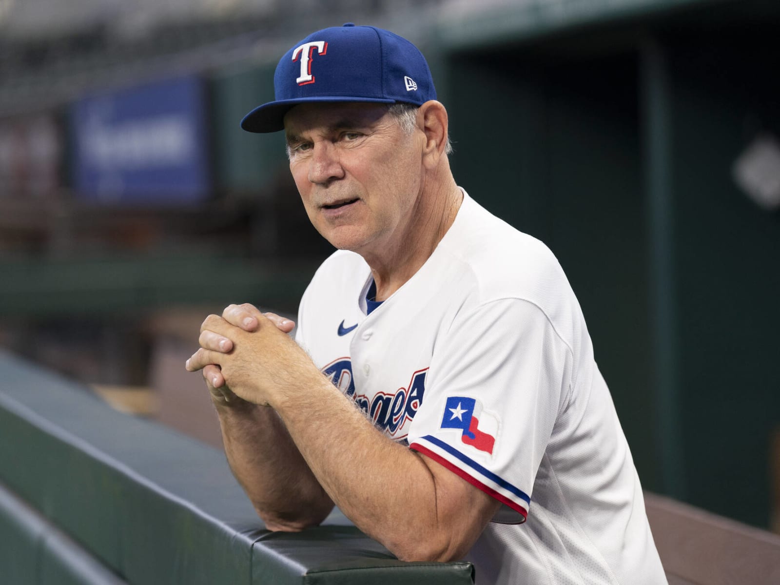 Mike Maddux emerges as lead candidate for Rangers pitching coach