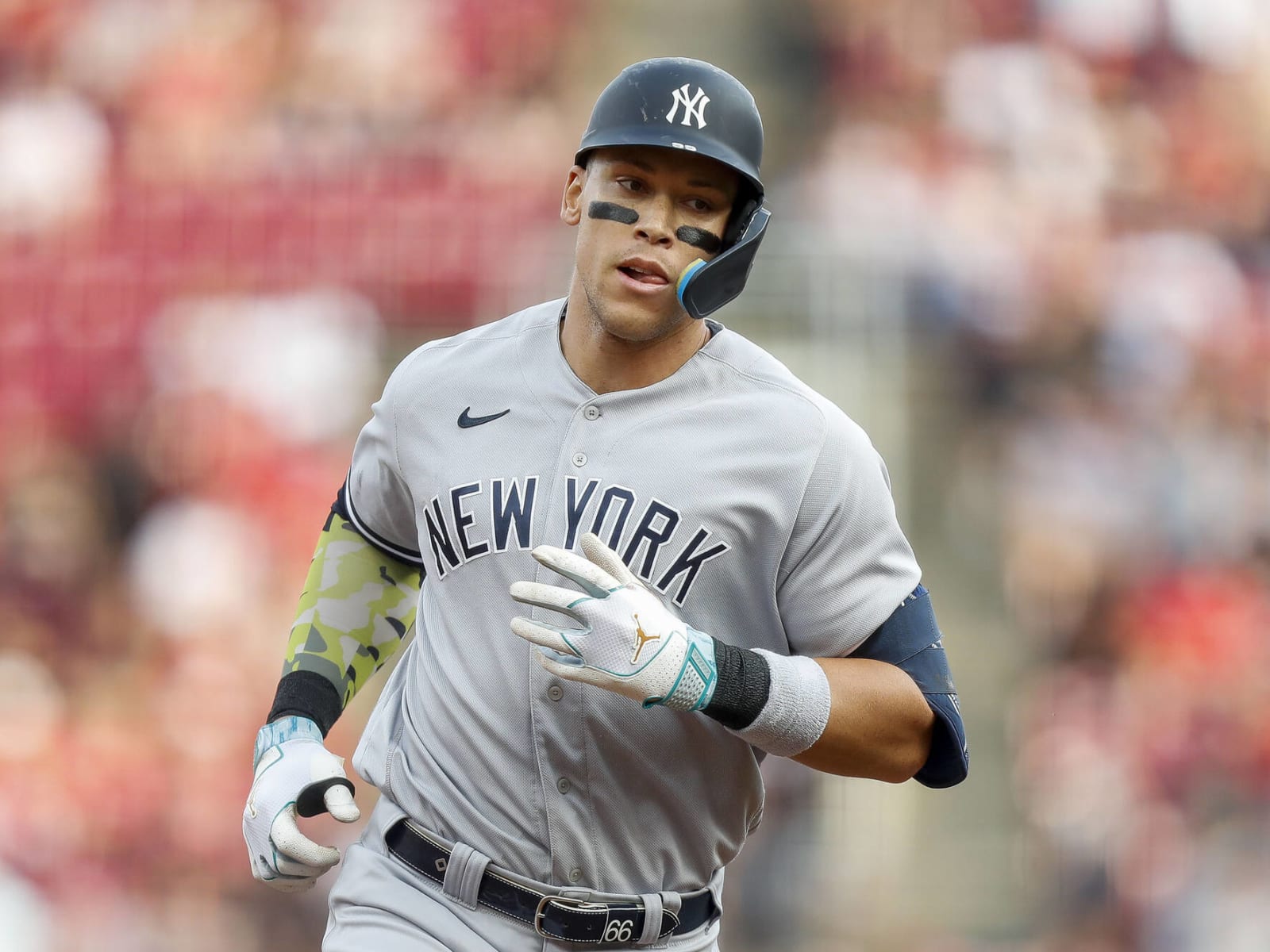 New York Yankees fans react to rumor that Aaron Judge's toe injury