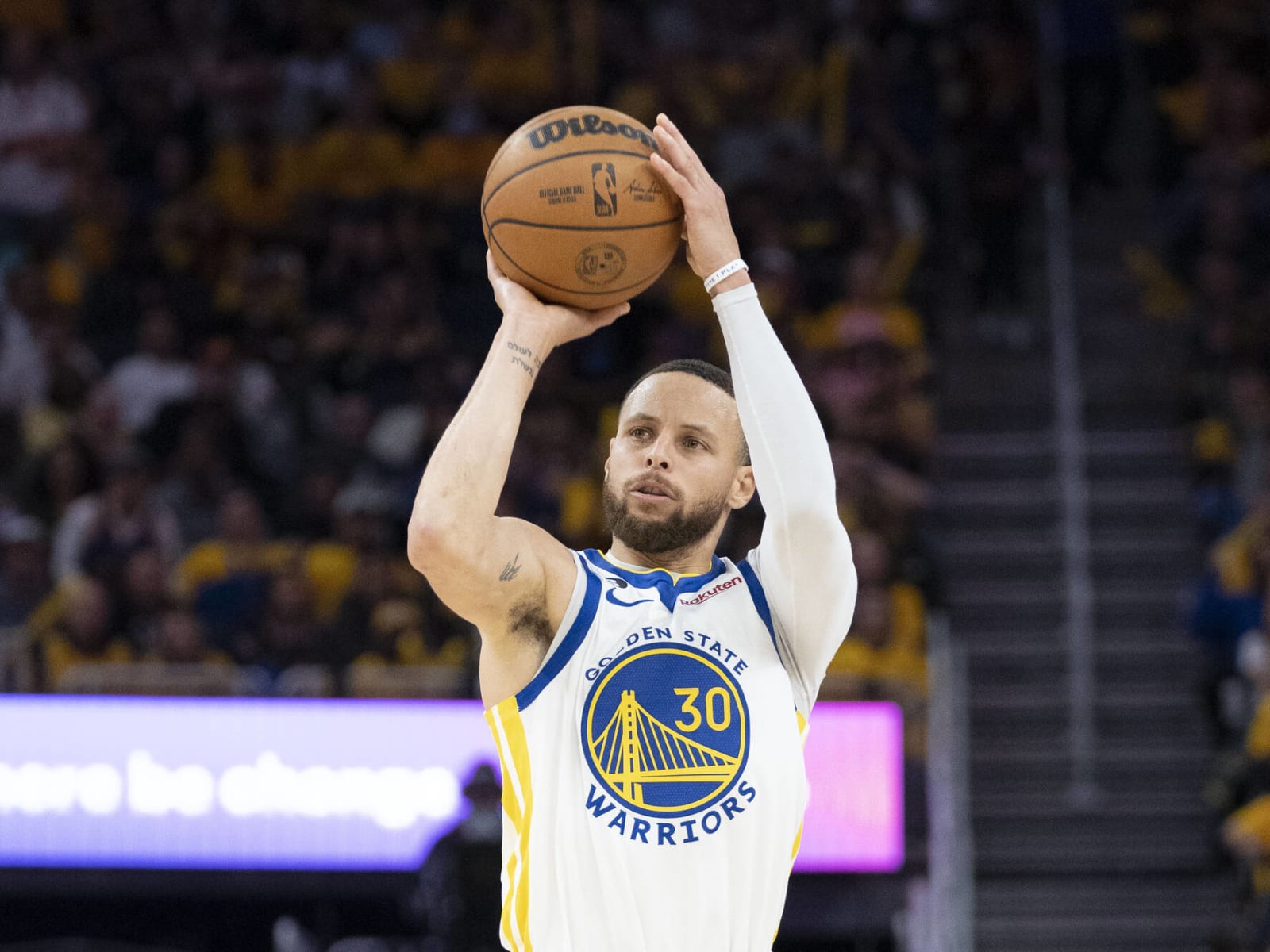 Drake golden state jersey hotsell
