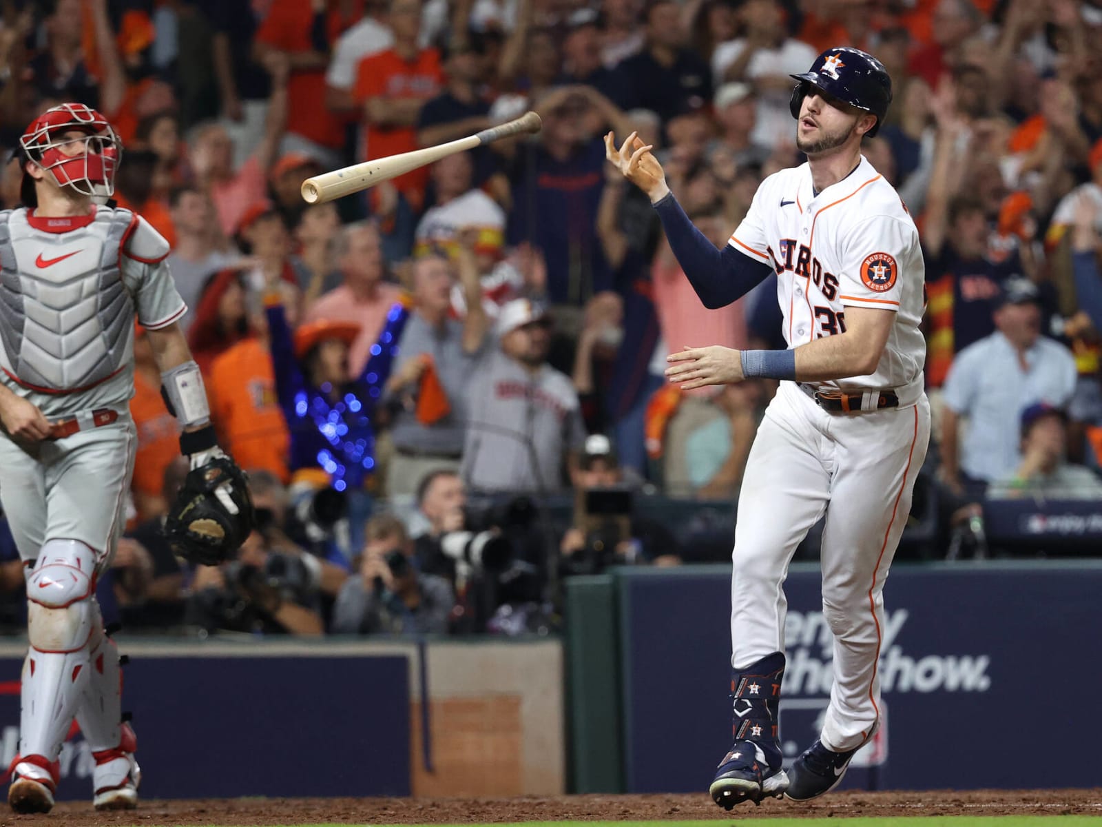 Watch: Kyle Tucker hits two home runs in first two World Series at-bats