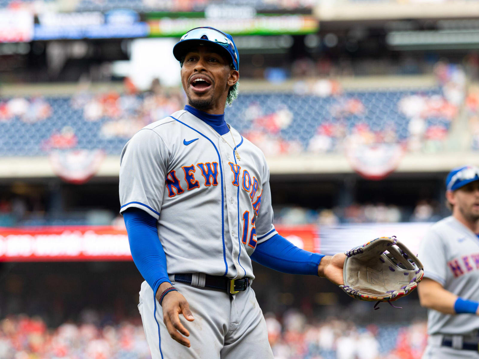 Mets' Jeff McNeil wins NL batting title, Francisco Lindor promises him car  