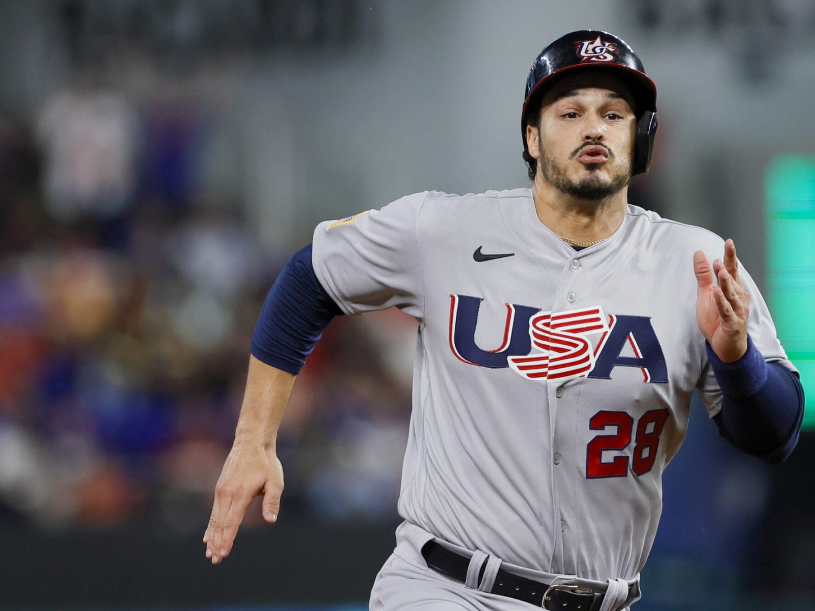 Cardinals' Nolan Arenado calls out 'stars' not playing in WBC