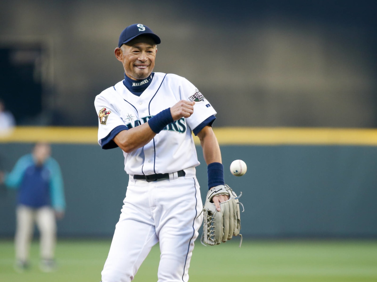 Former Seattle Mariners outfielder Ichiro is a pitcher now