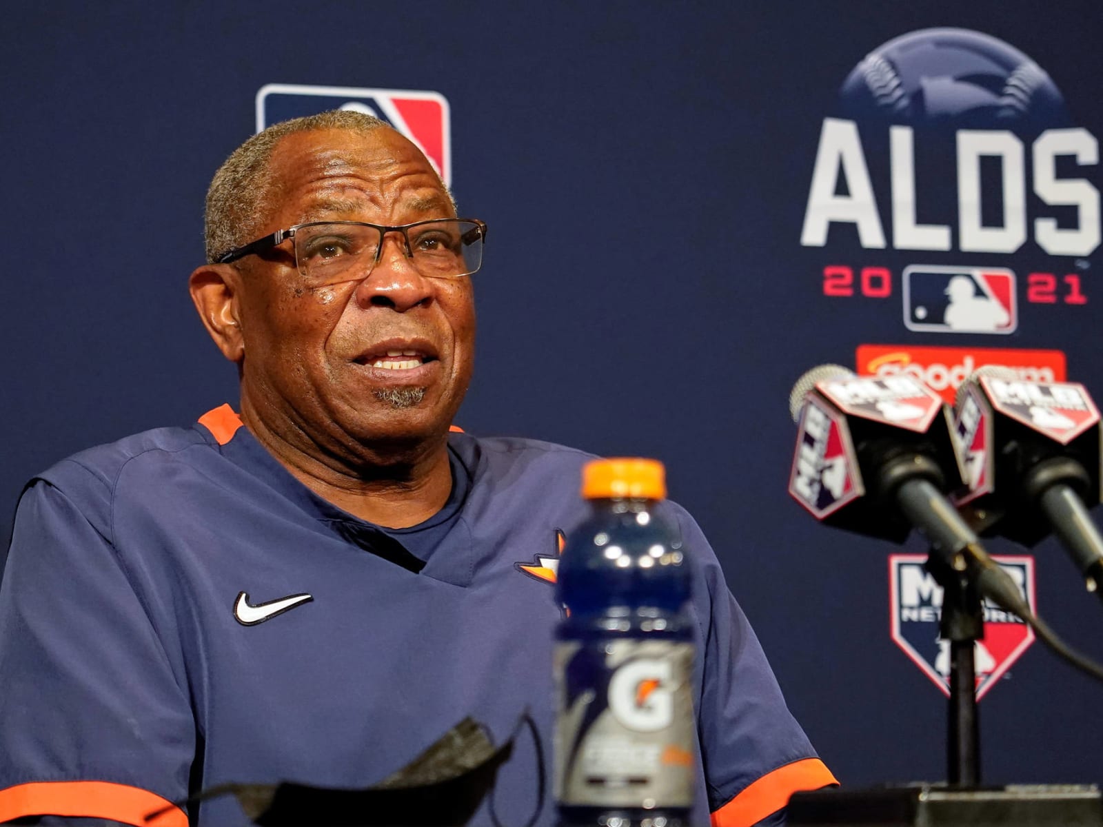 Dusty Baker Gave the Astros Some Dignity. Now Can They Re-sign Him?